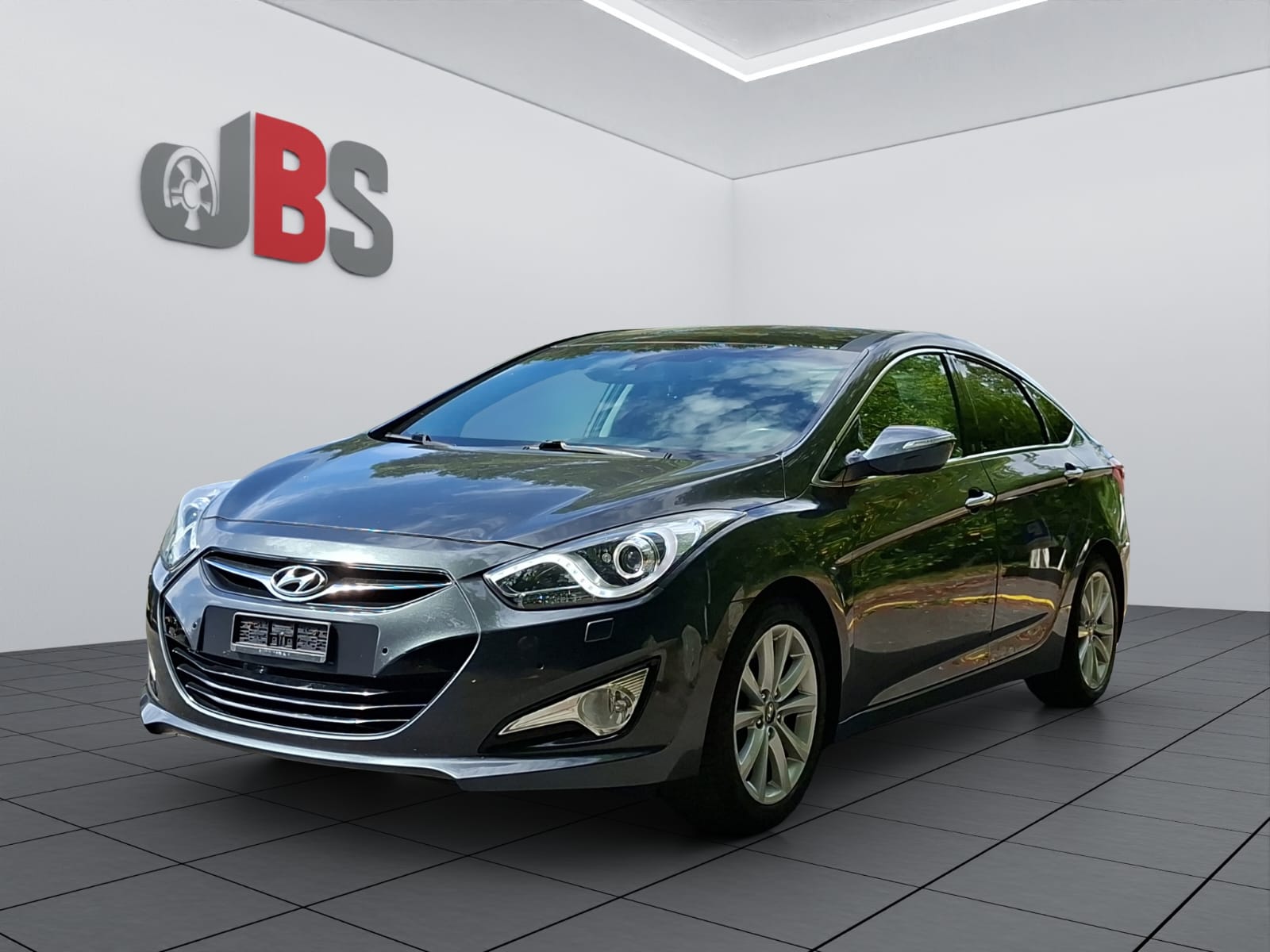 HYUNDAI i40 2.0 GDi Premium Automatic-image-0