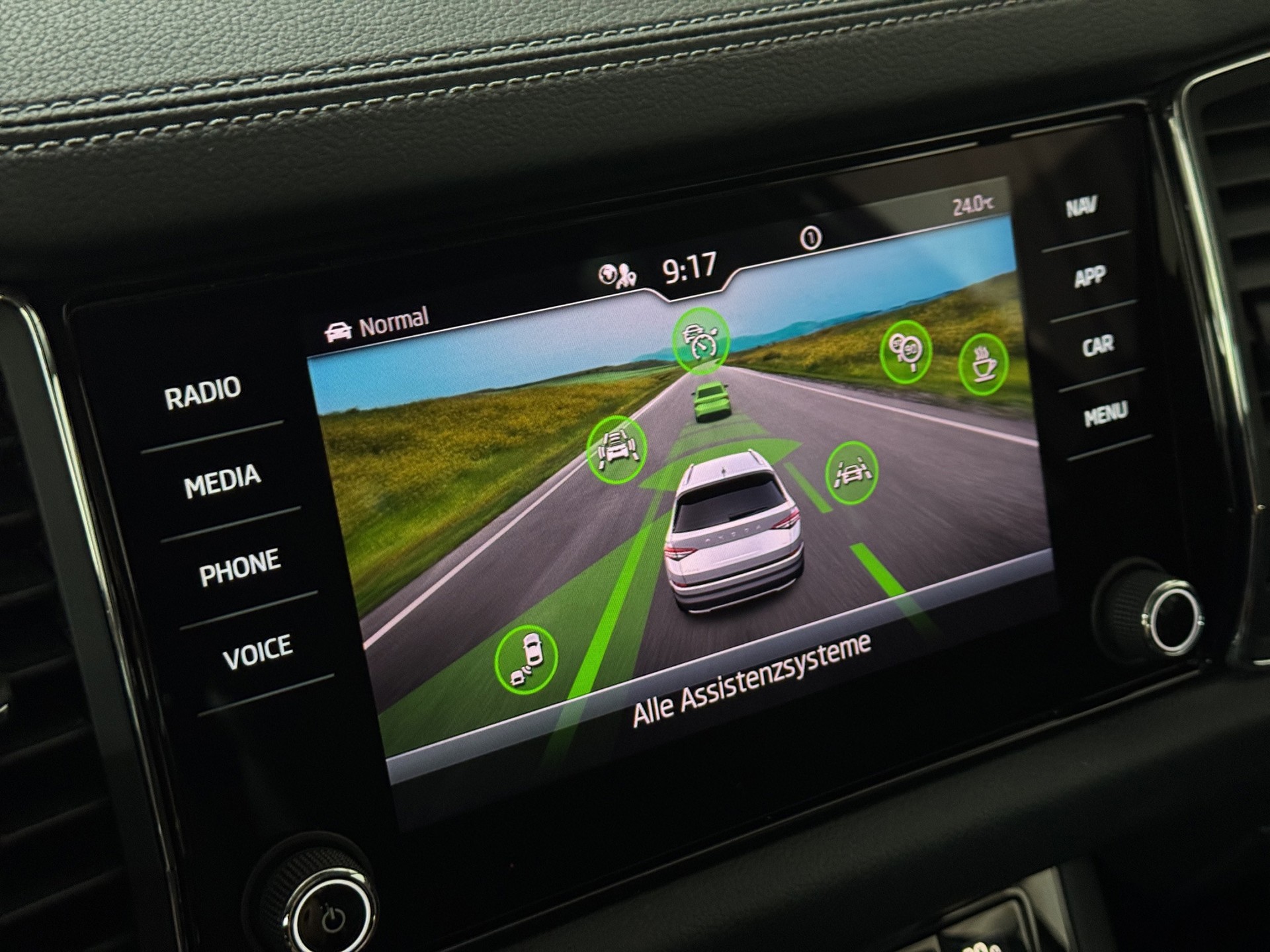SKODA Kodiaq 1.5 TSI ACT Clever Business DSG "Leder-Pano-360°Kamera"-image-21