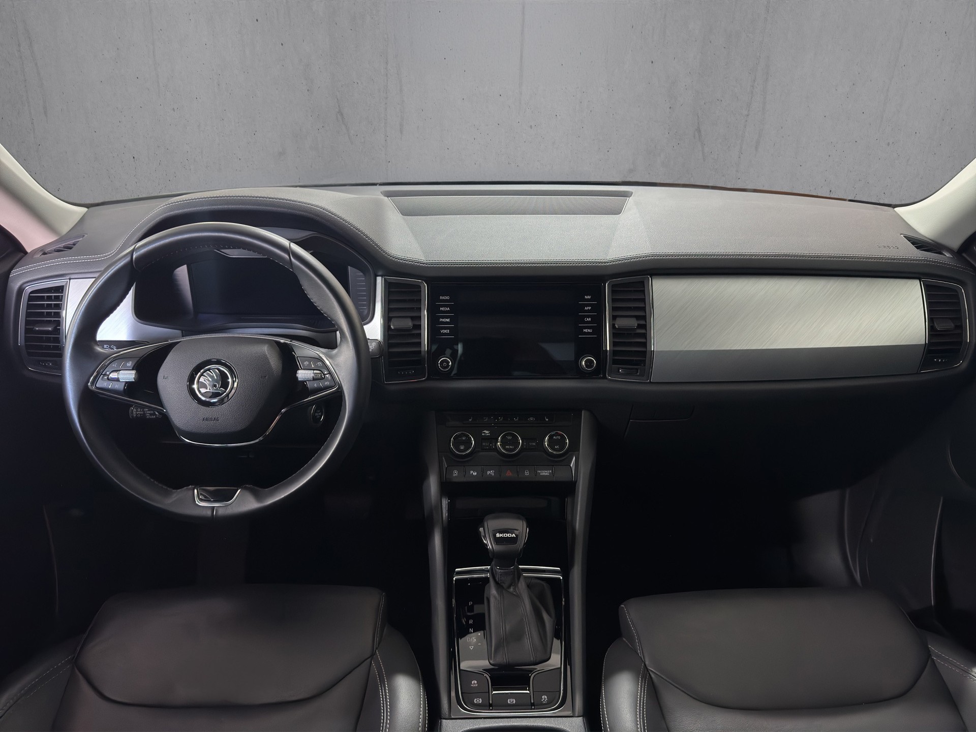 SKODA Kodiaq 1.5 TSI ACT Clever Business DSG "Leder-Pano-360°Kamera"-image-12