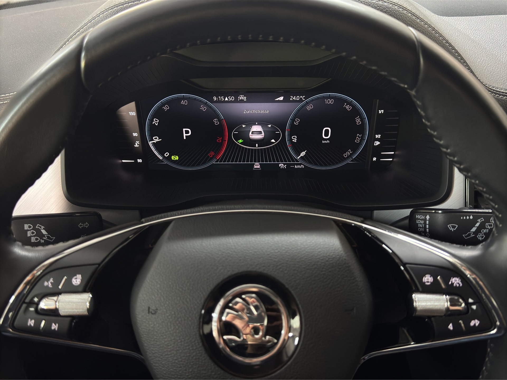 SKODA Kodiaq 1.5 TSI ACT Clever Business DSG "Leder-Pano-360°Kamera"-image-15