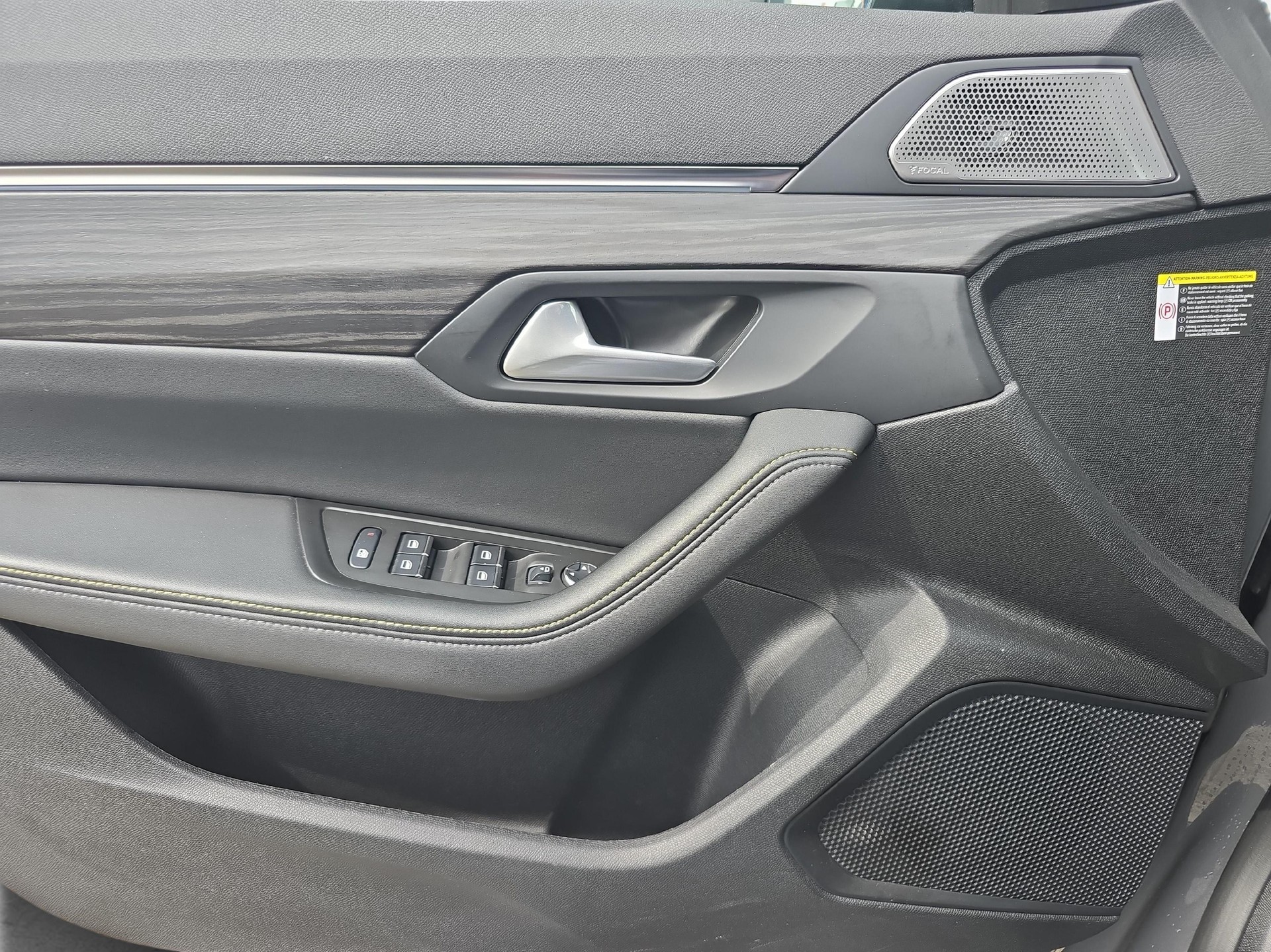 PEUGEOT 508 SW 1.6 Plug-in Hybrid4 PSE / ab 3,99% Leasing bei Abschluss einer Protect Autoversicherung-image-15