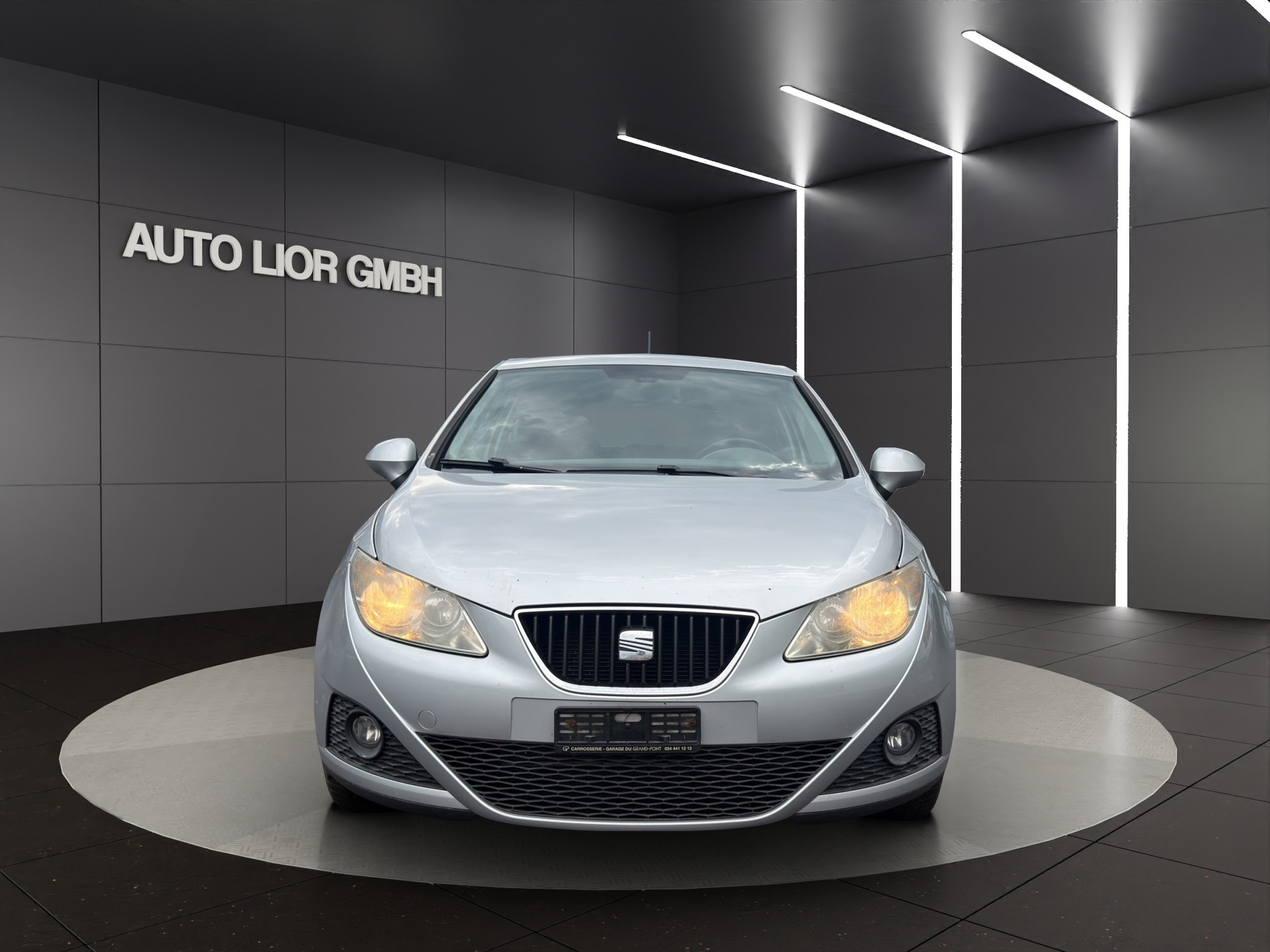 SEAT Ibiza SC 1.2 TSI Style-image-1
