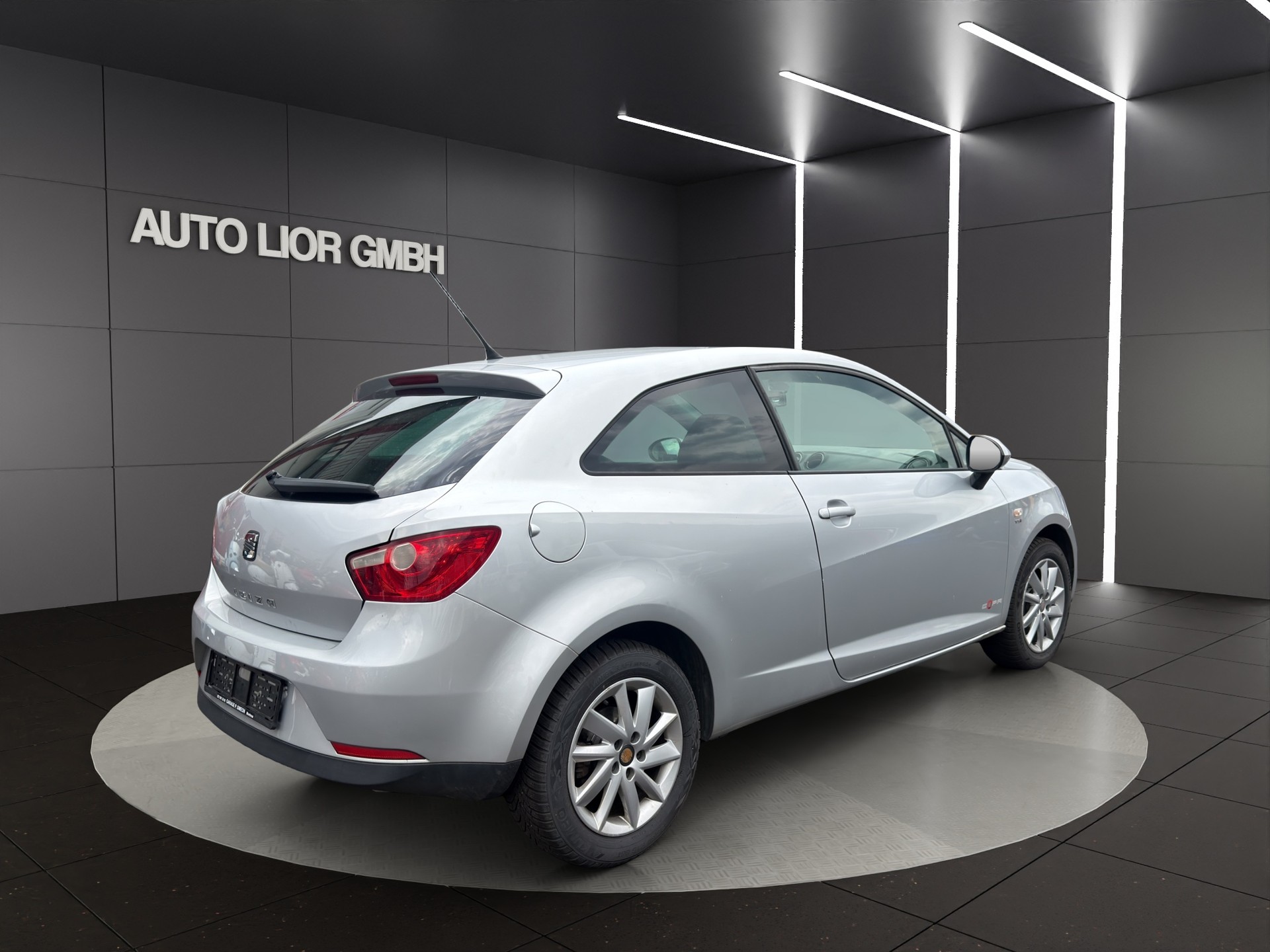 SEAT Ibiza SC 1.2 TSI Style-image-7