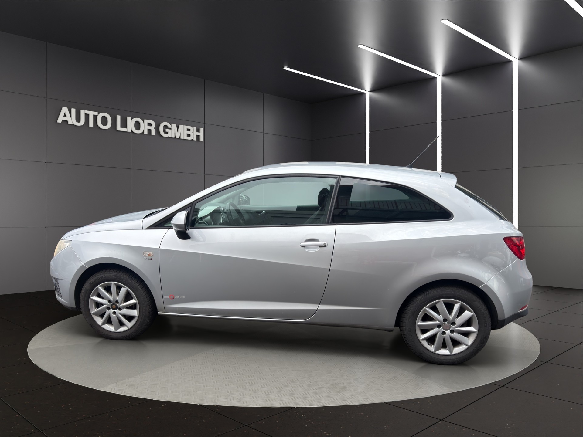SEAT Ibiza SC 1.2 TSI Style-image-2