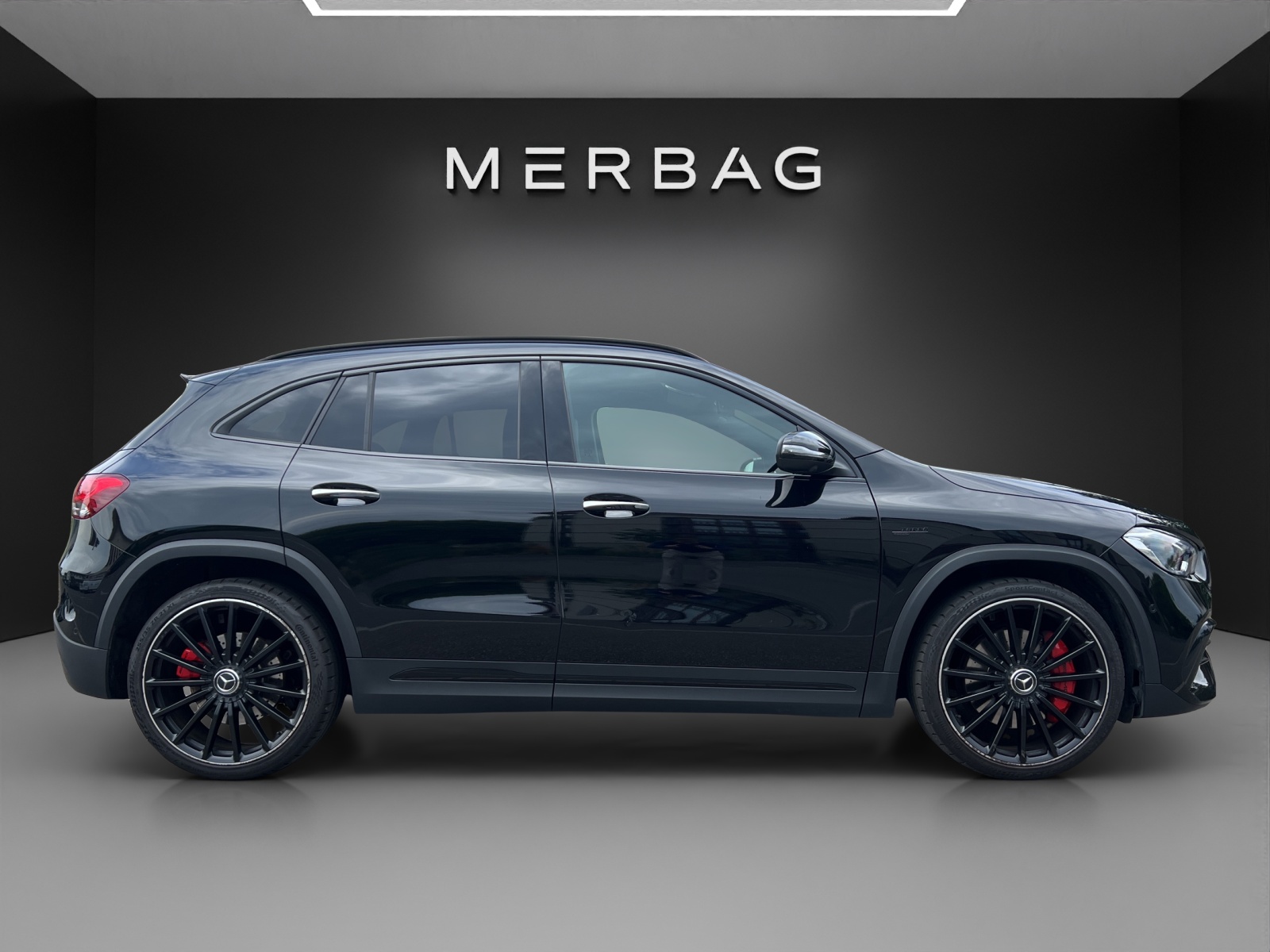 MERCEDES-BENZ GLA 35 AMG 4Matic 8G-Speedshift DCT-image-3