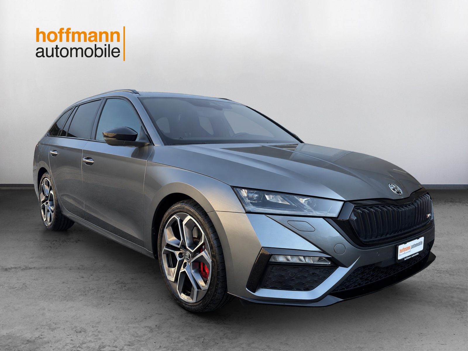 SKODA Octavia Combi 2.0 TSI DSG RS-showroom-element-2