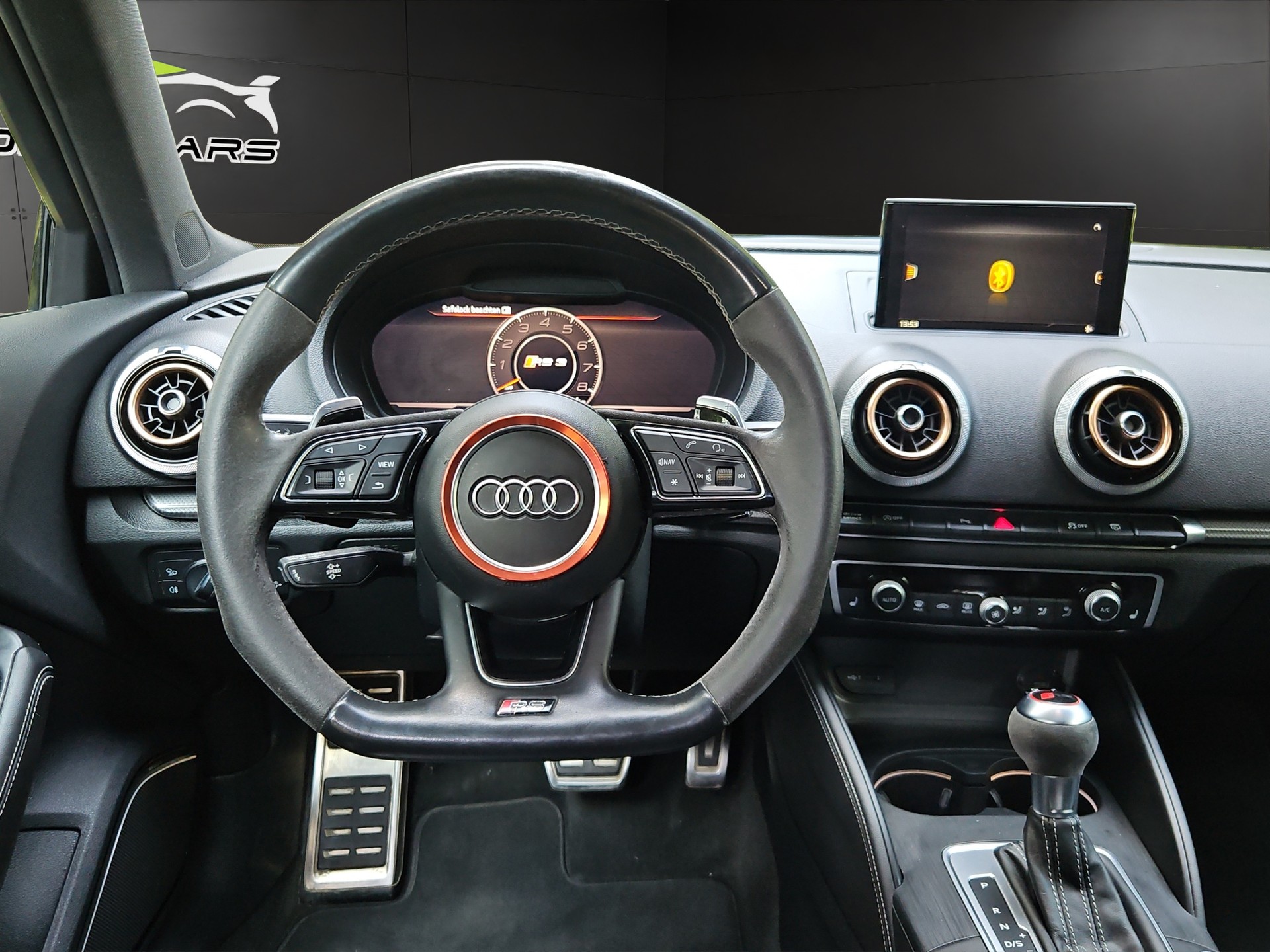 AUDI RS3 Sportback 2.5 TSI quattro S-tronic-image-24