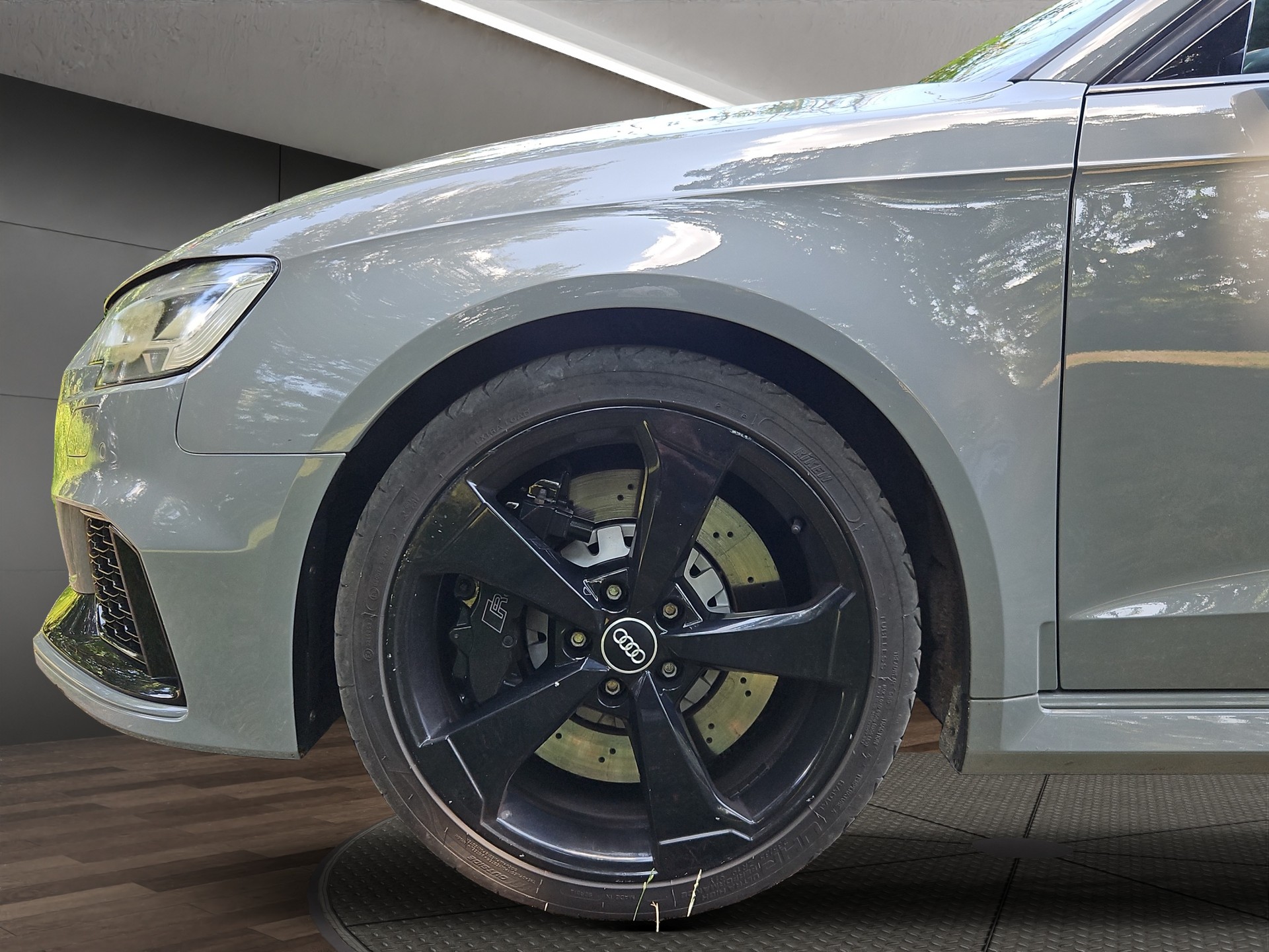 AUDI RS3 Sportback 2.5 TSI quattro S-tronic-image-12