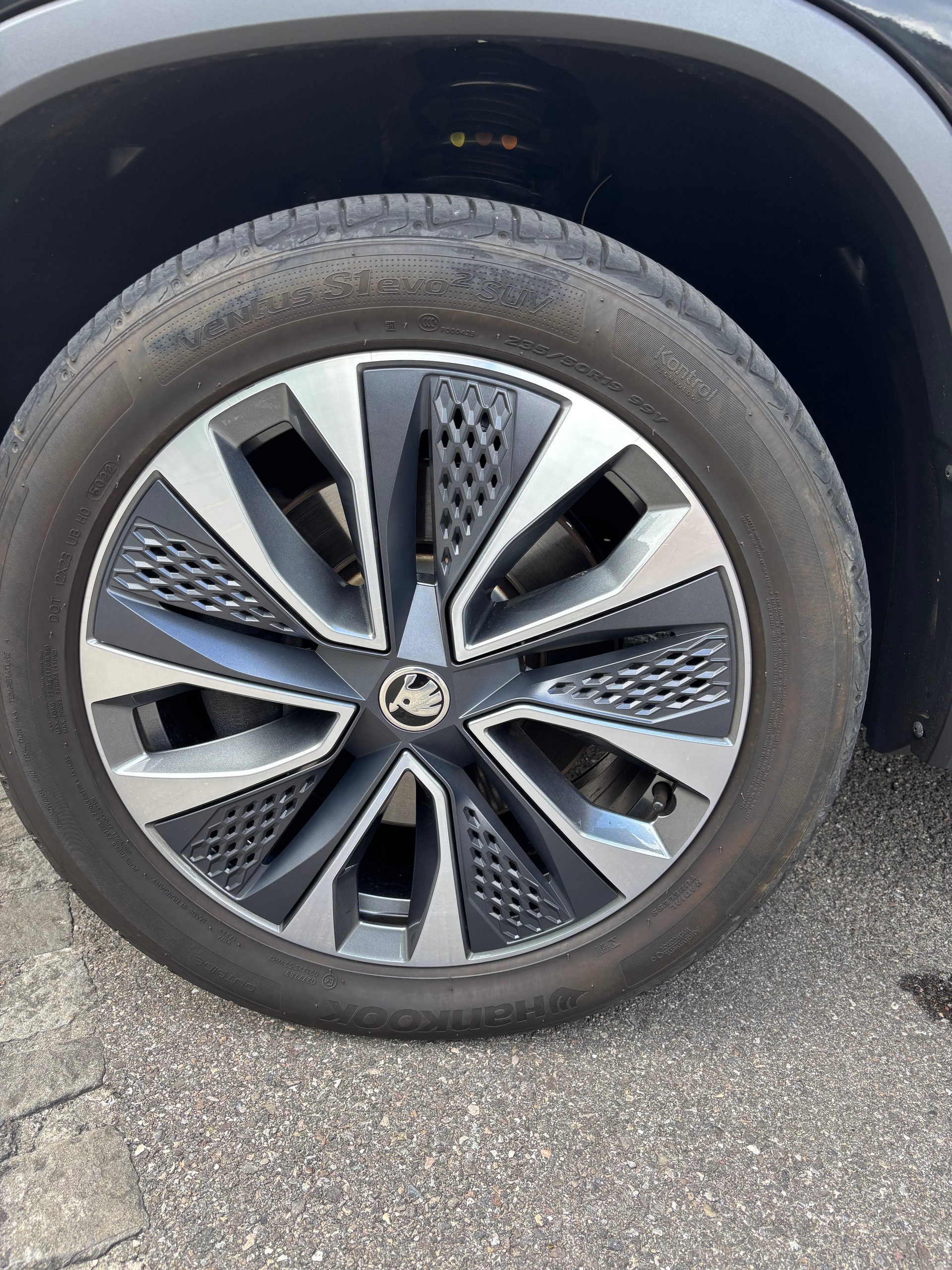 SKODA Kodiaq 2.0 TSI 4x4 Clever-image-13