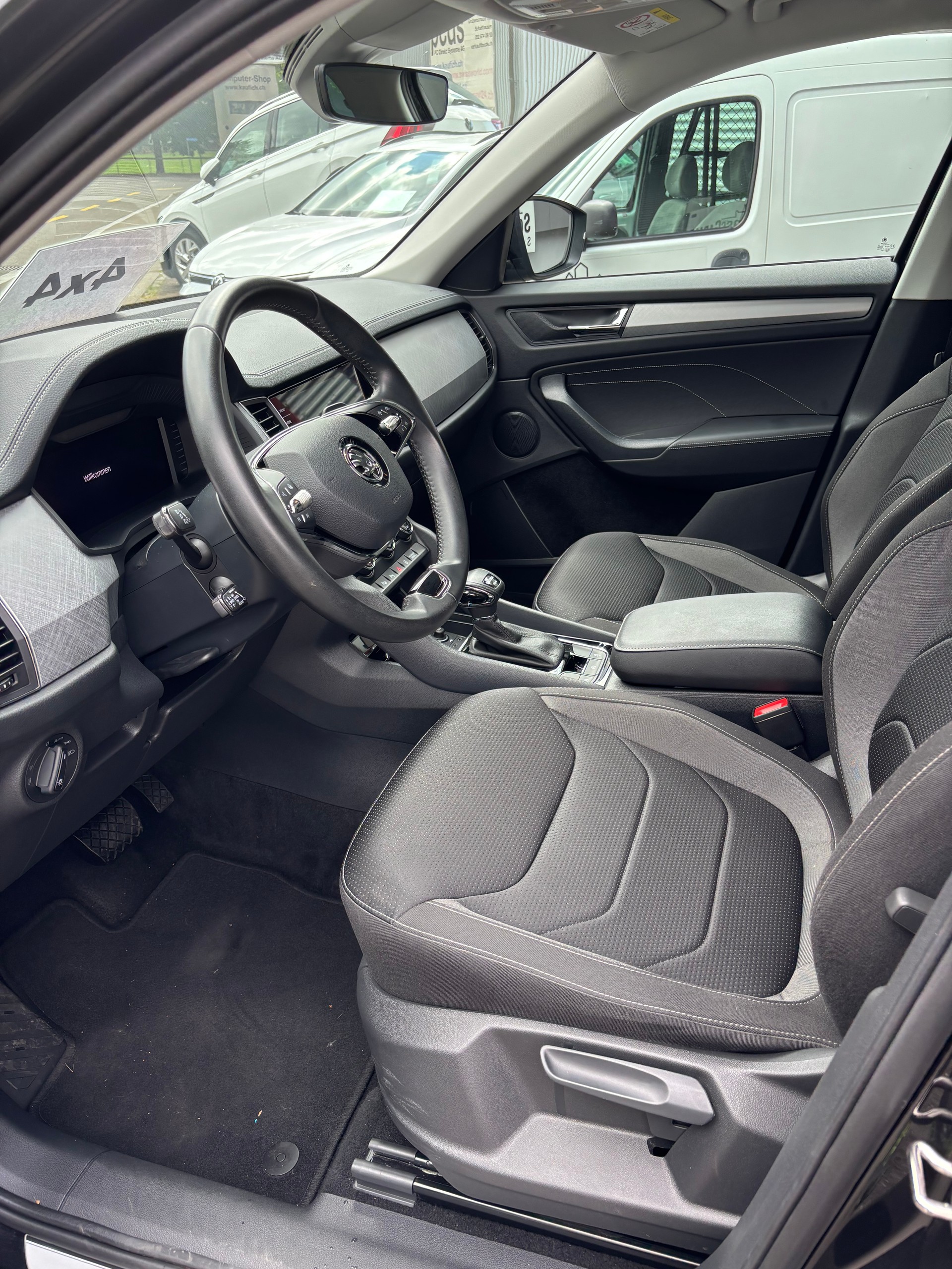 SKODA Kodiaq 2.0 TSI 4x4 Clever-image-1