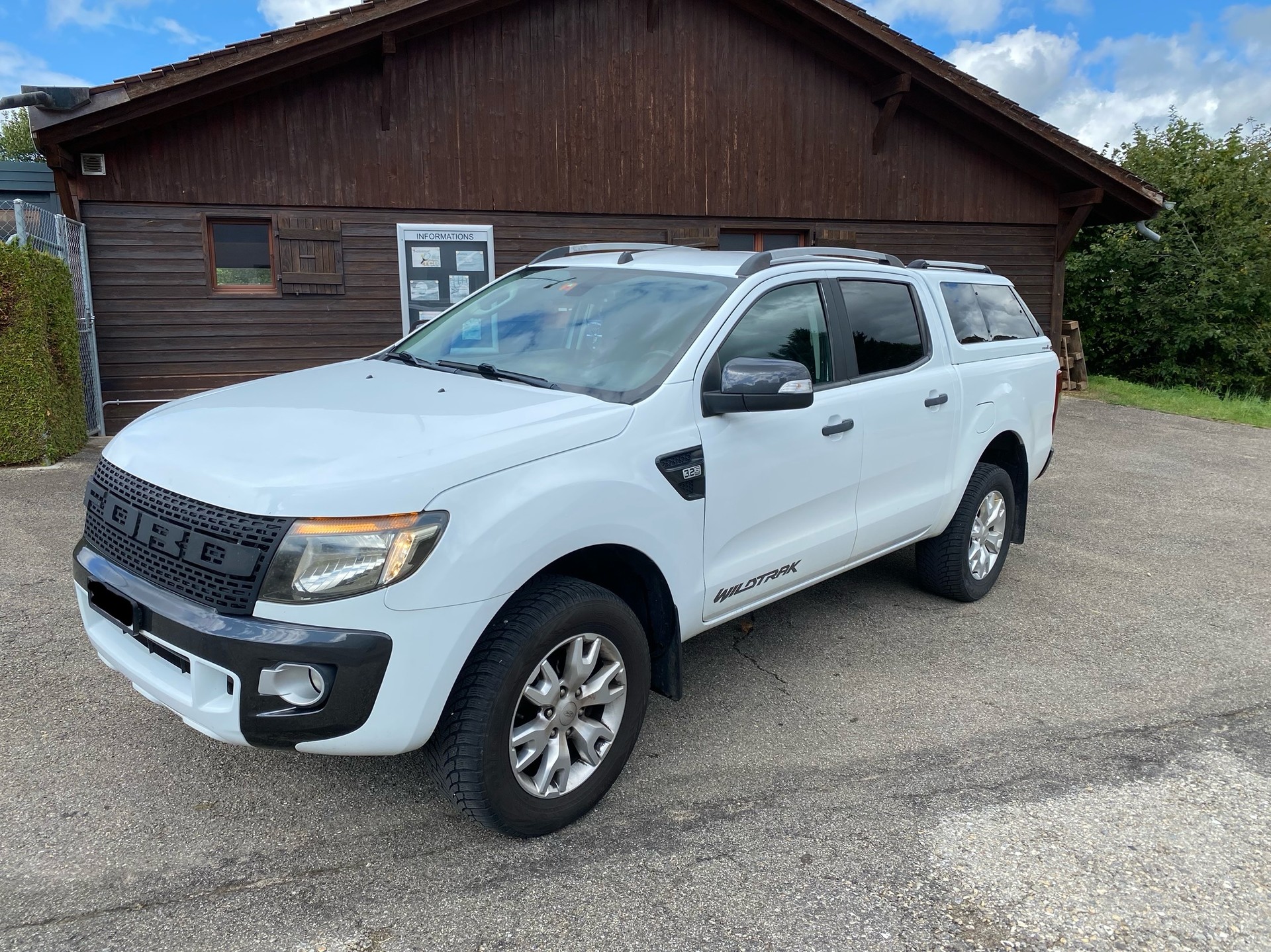 FORD 3.2 TDCi 4x4 Wildtrak-image-0
