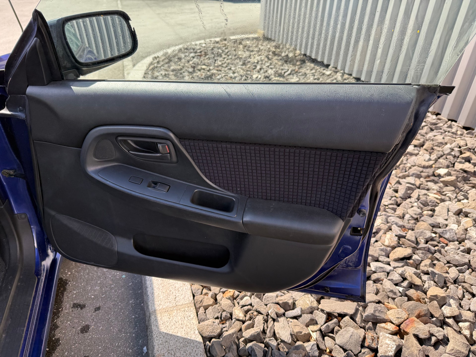 SUBARU Impreza 1.6-image-25