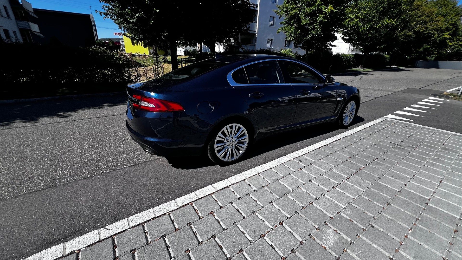 JAGUAR XF 3.0 V6 S/C 4x4-image-7