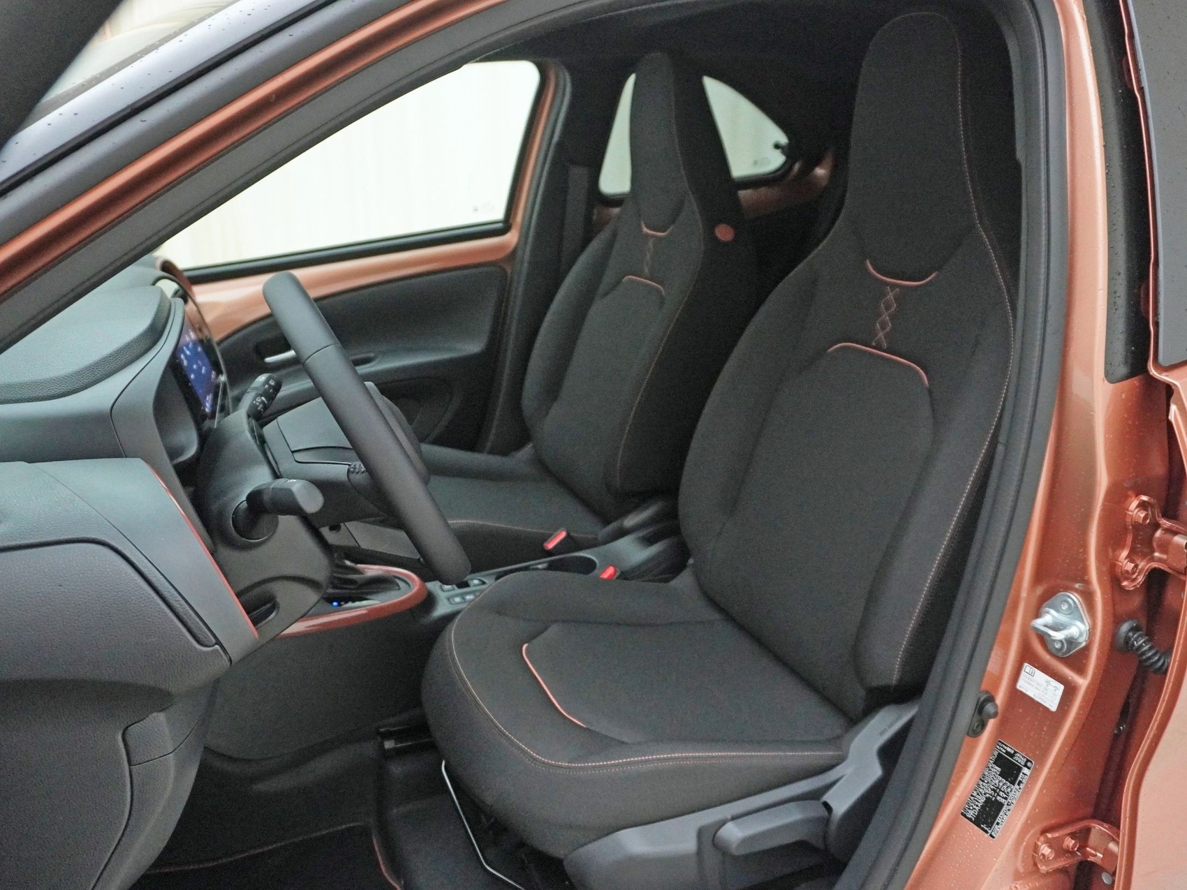 TOYOTA Aygo X 1.5 VVT-i HSD Trend-image-5