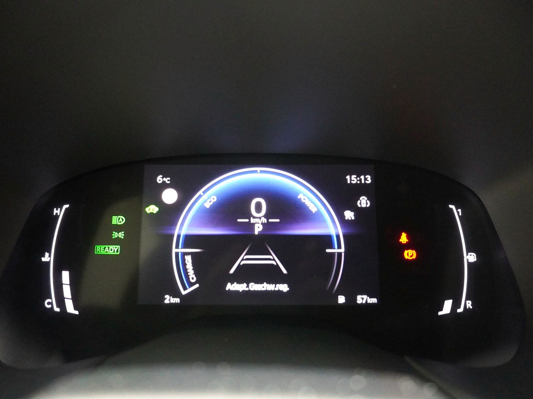 TOYOTA Aygo X 1.5 VVT-i HSD Trend-image-8