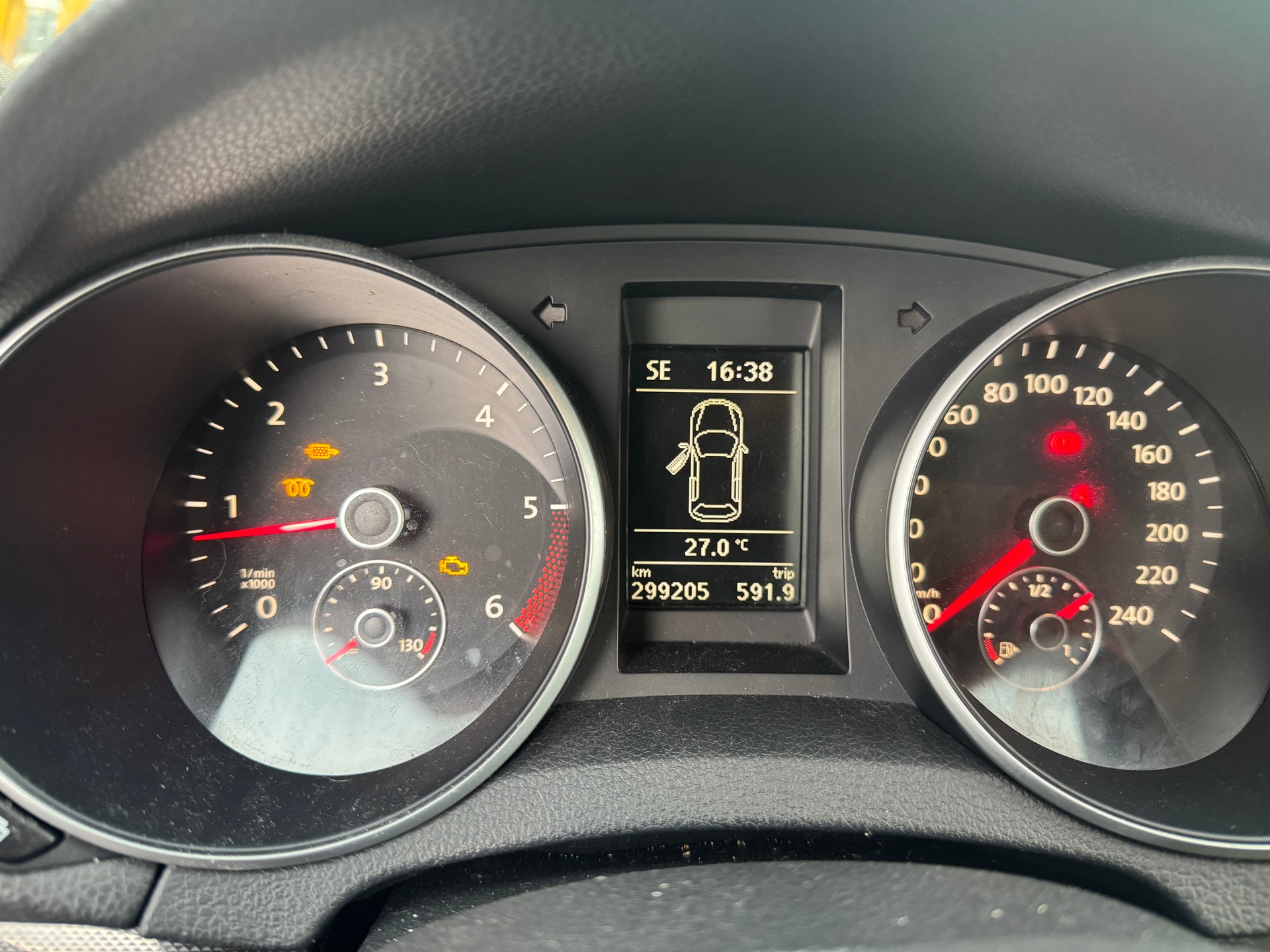 VW Golf Variant 2.0 TDI Highline-image-7
