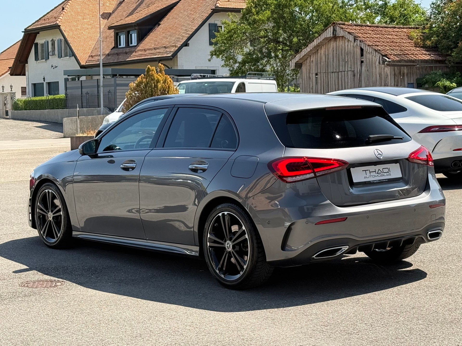 MERCEDES-BENZ A 200 AMG Line 7G-DCT-image-7