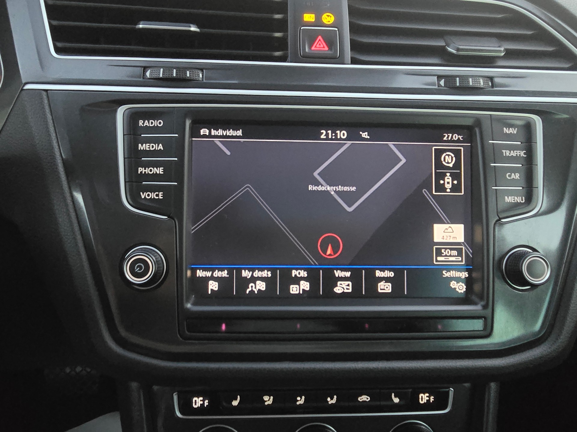 VW Tiguan 2.0 TDI SCR Highline 4Motion DSG-image-24