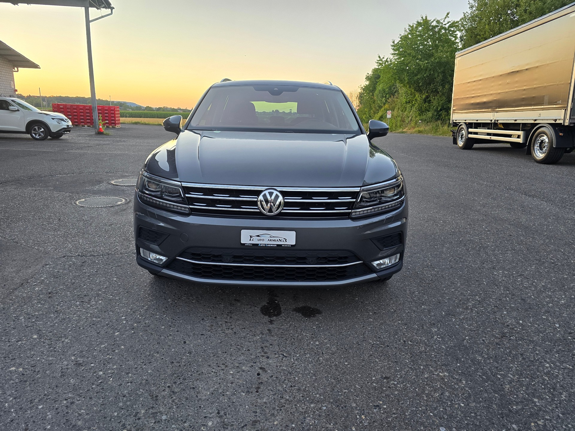 VW Tiguan 2.0 TDI SCR Highline 4Motion DSG-image-0
