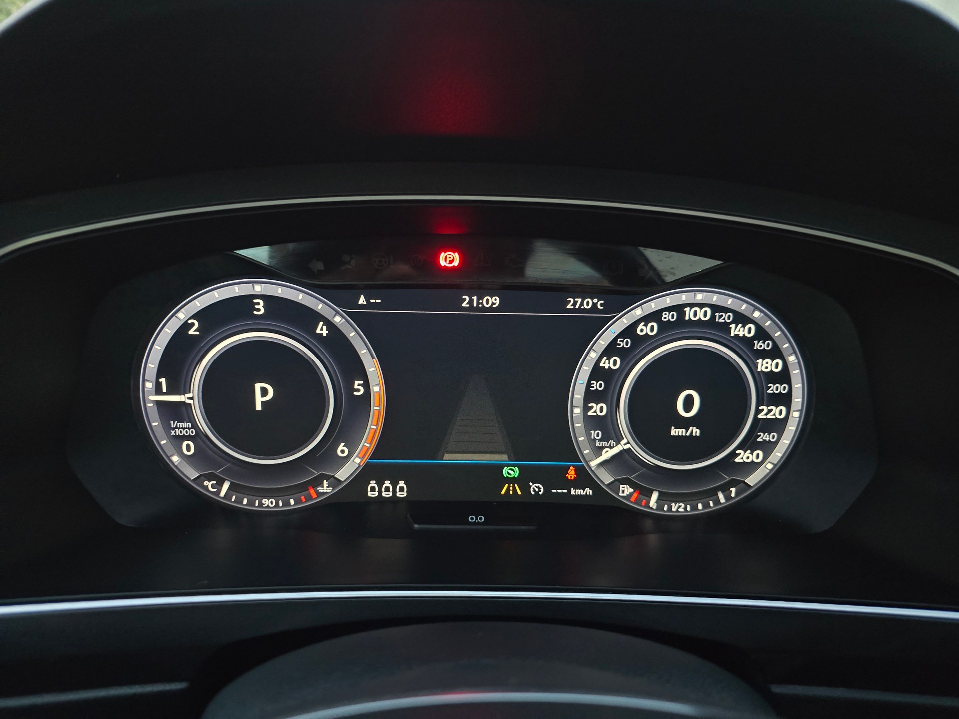 VW Tiguan 2.0 TDI SCR Highline 4Motion DSG-image-22