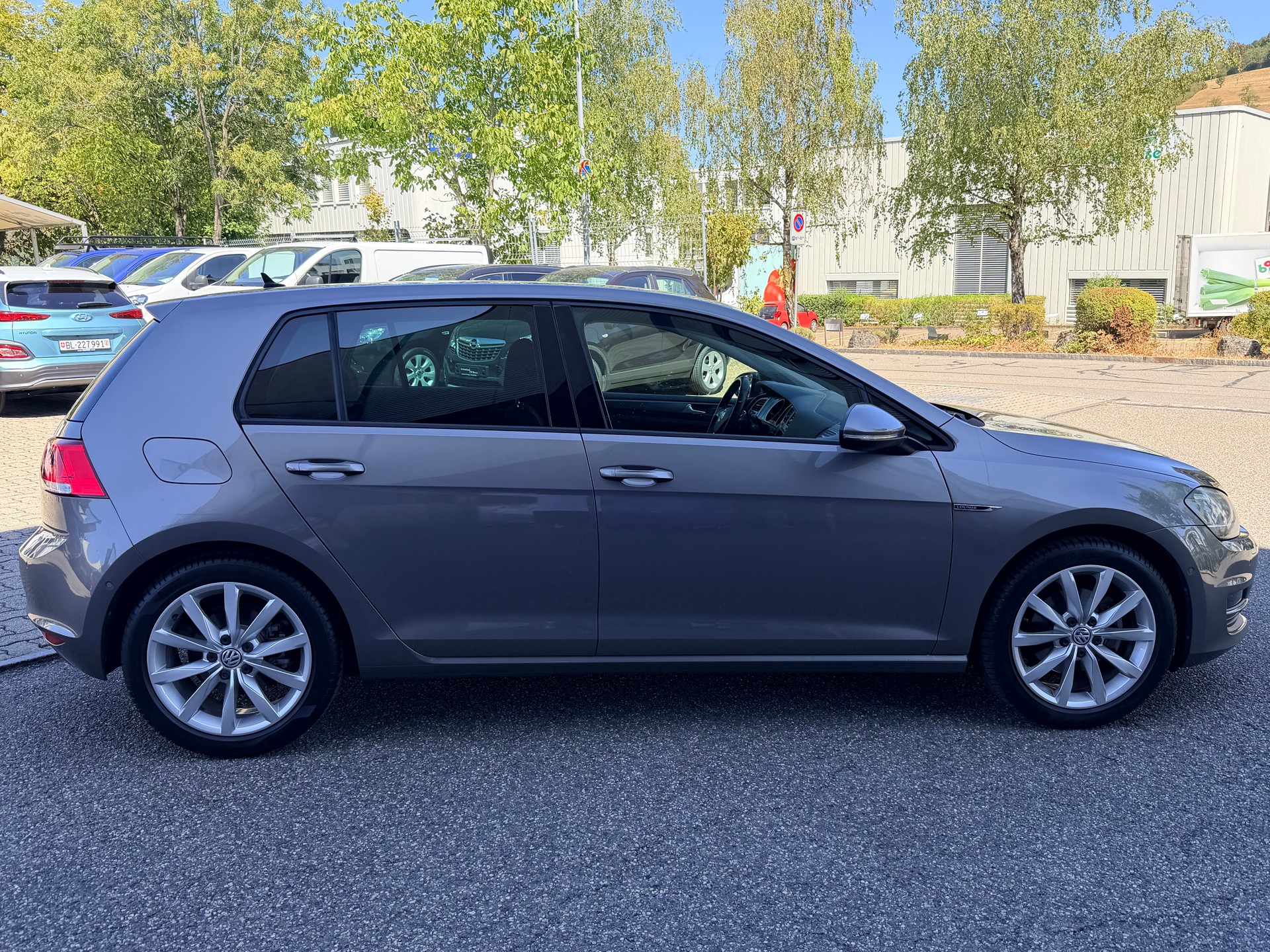 VW Golf 1.4 TSI Lounge DSG-image-1