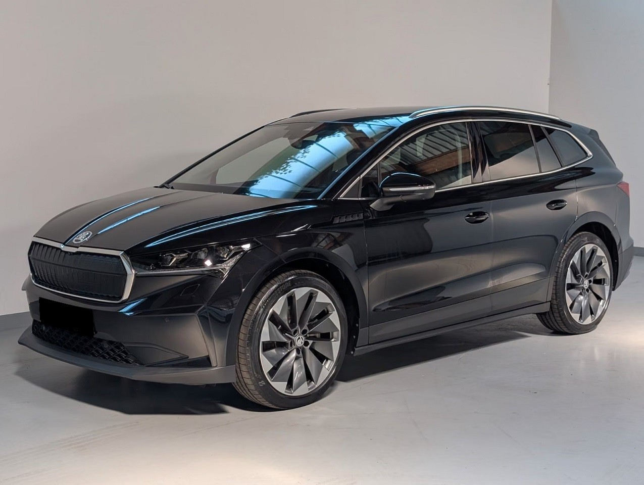 SKODA Enyaq iV 80x-image-0