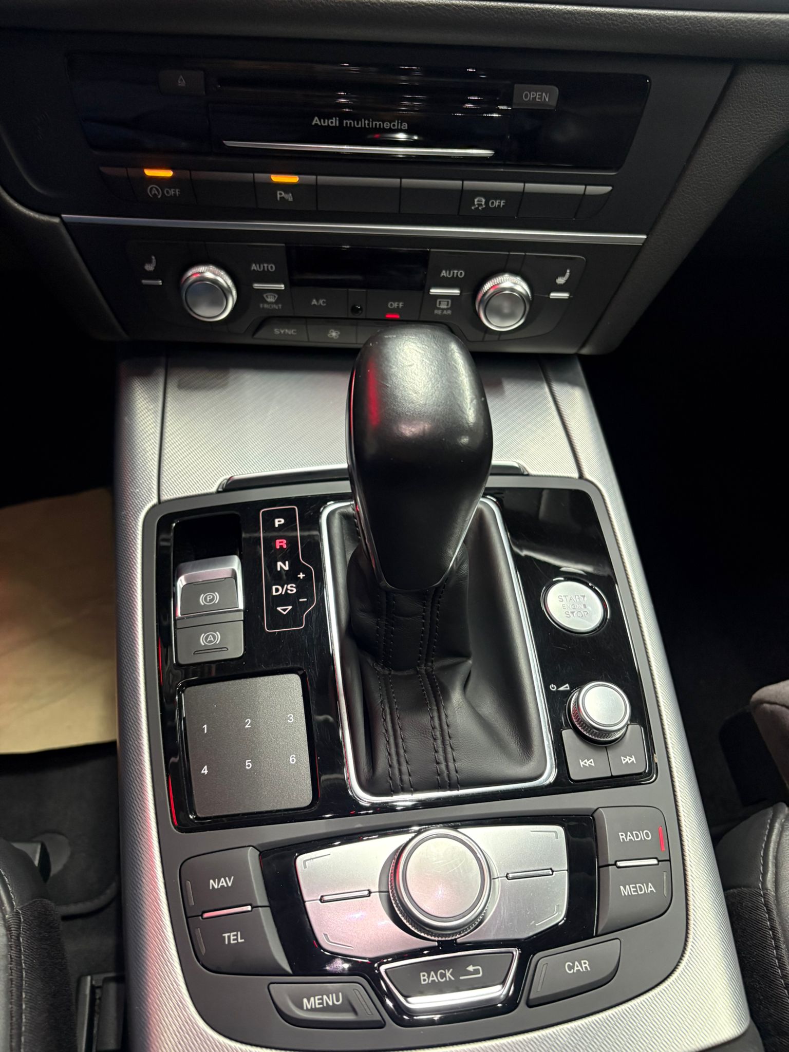 AUDI A6 Avant 3.0 TDI V6 quattro S-tronic-image-14