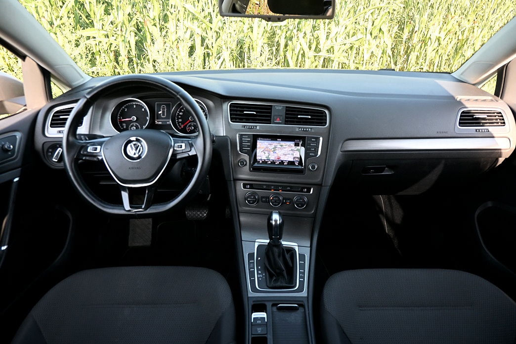VW Golf Variant 1.6 TDI Comfortline DSG-image-6
