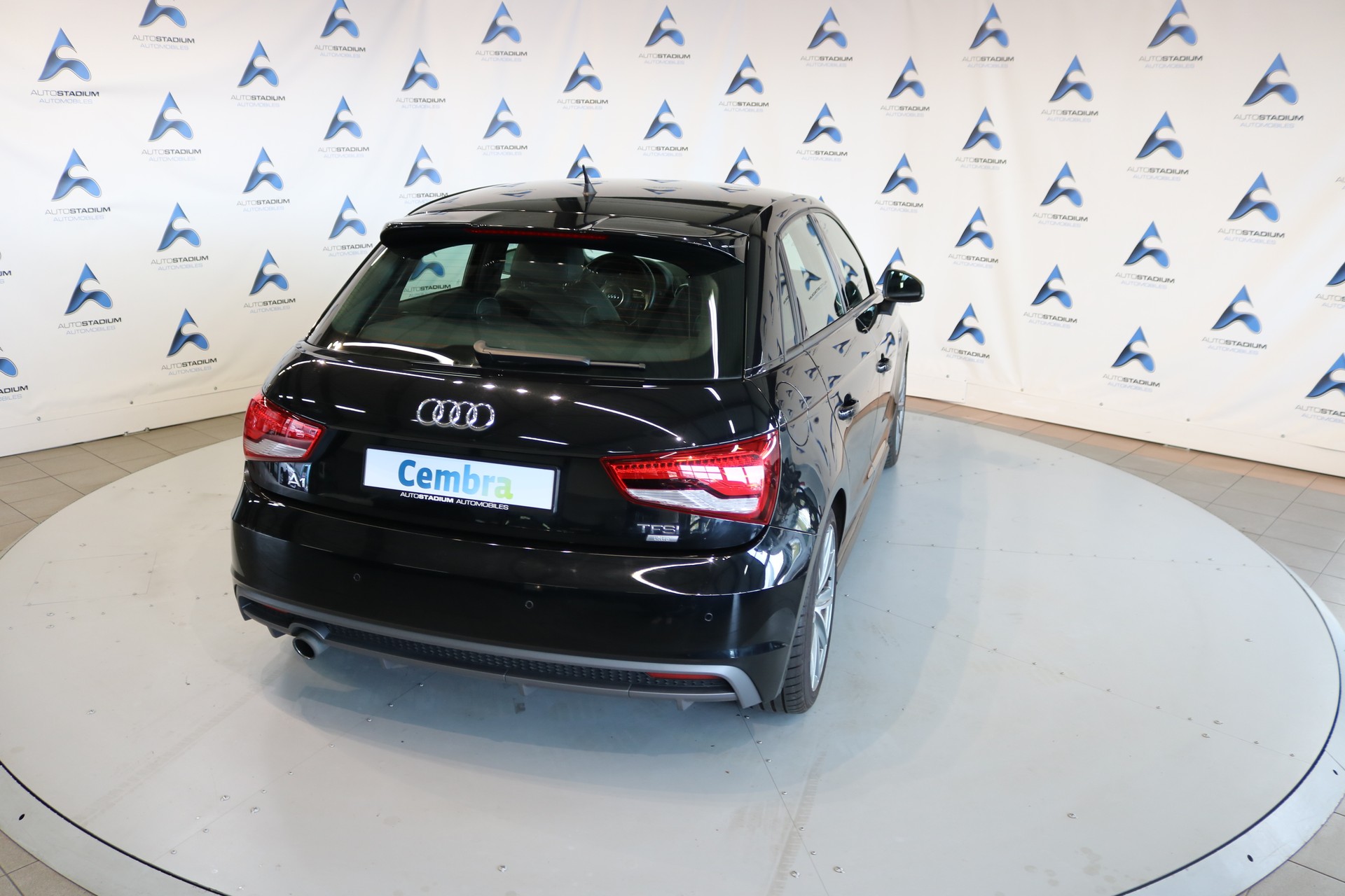 AUDI A1 Sportback TFSI S-line-image-23