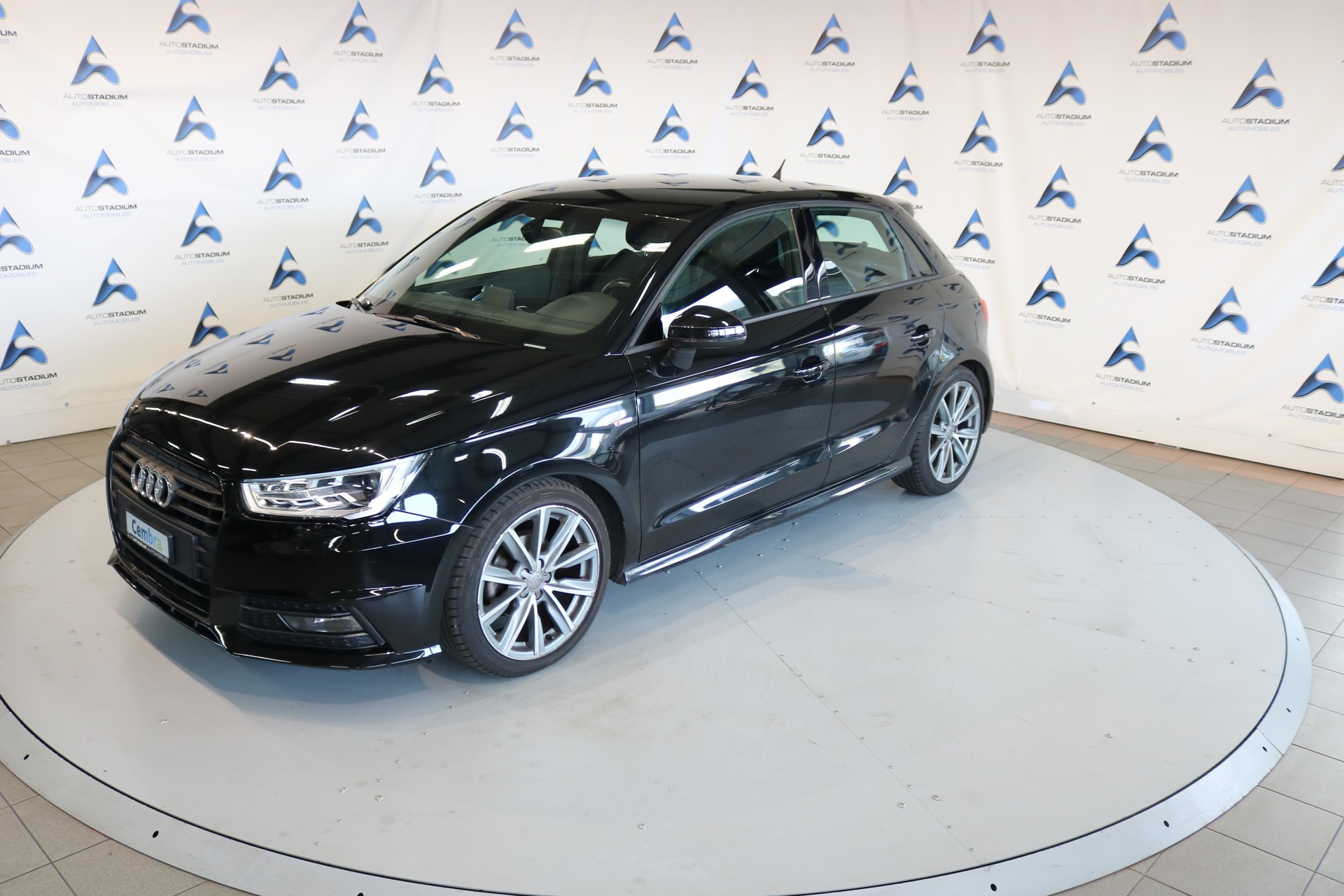 AUDI A1 Sportback TFSI S-line-image-12