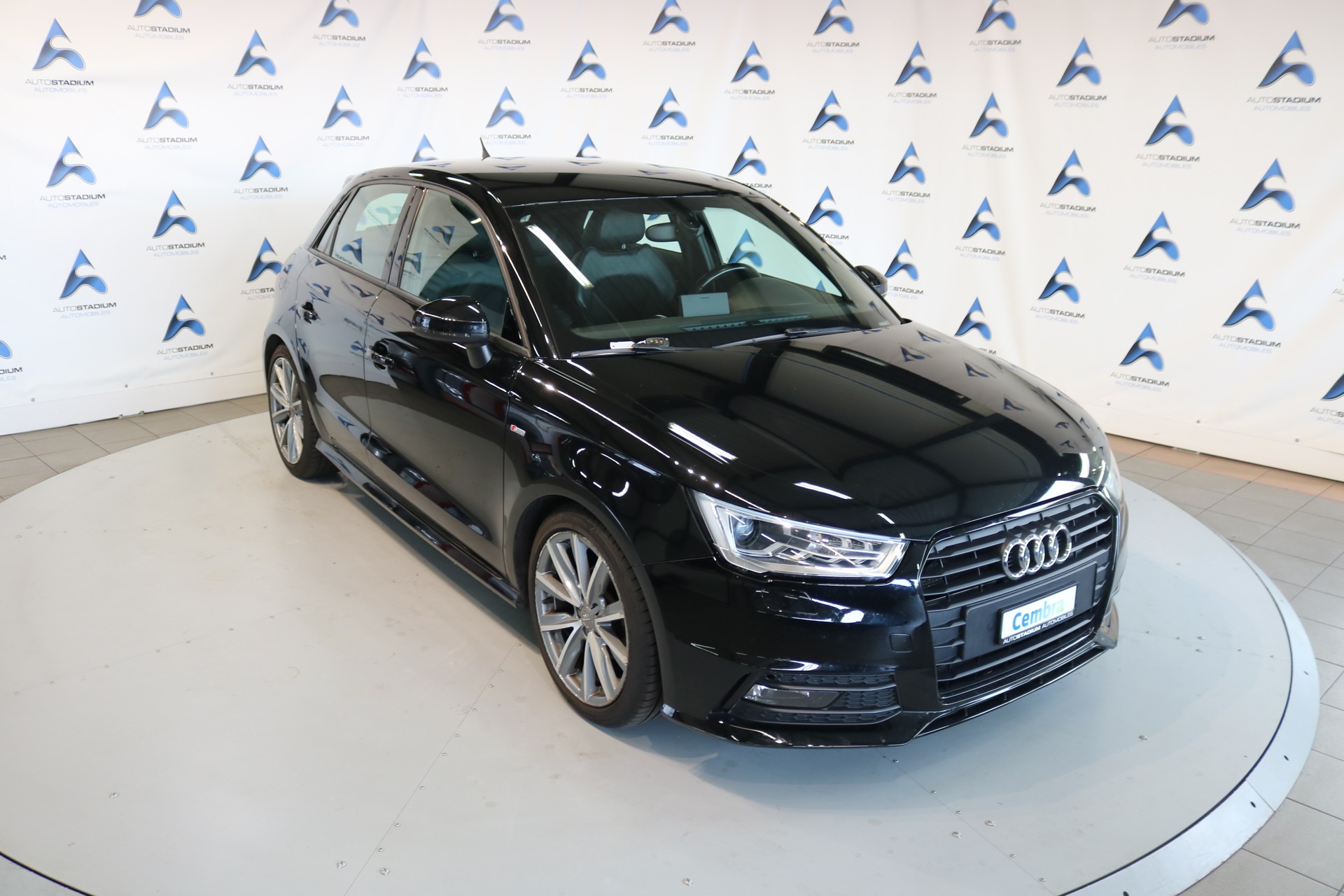 AUDI A1 Sportback TFSI S-line-image-7