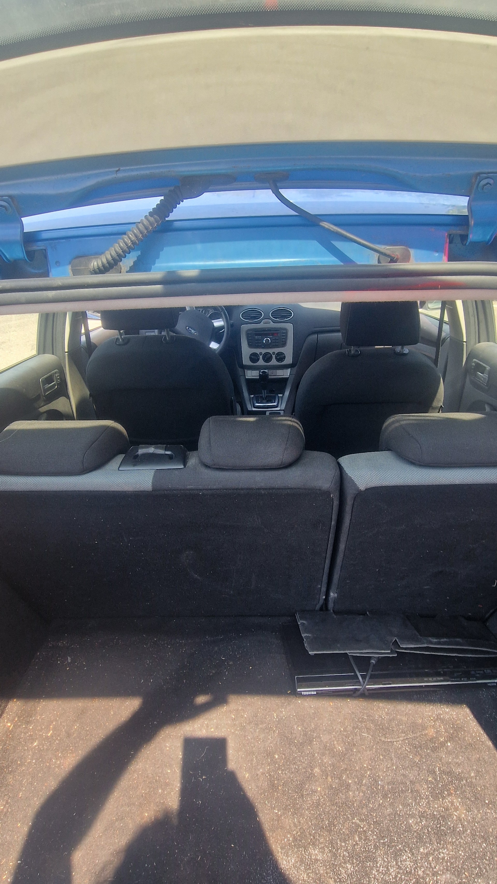 FORD Focus 2.0i Carving Automatic-image-6