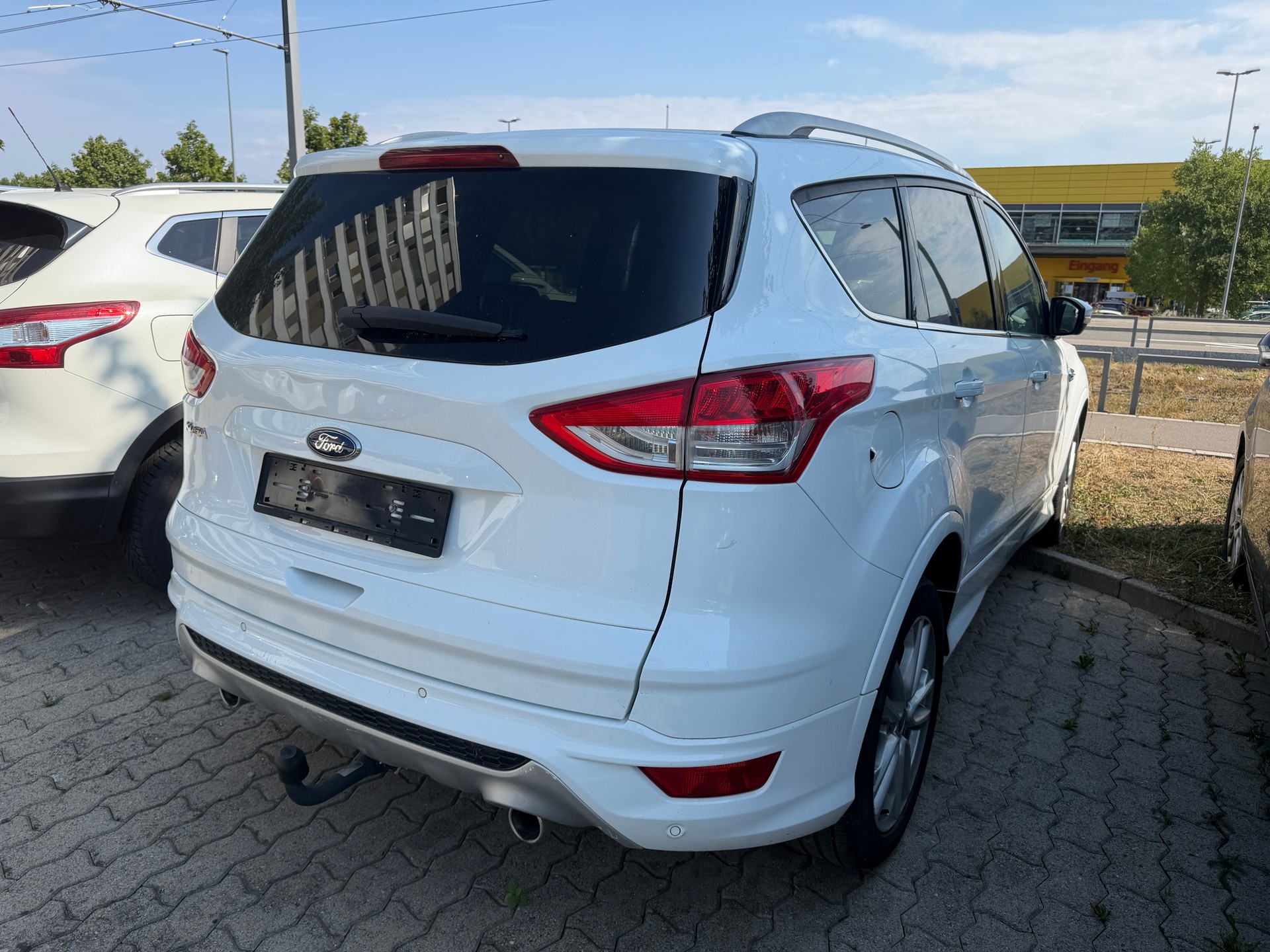 FORD Kuga 2.0 TDCi Titanium 4WD PowerShift-image-4