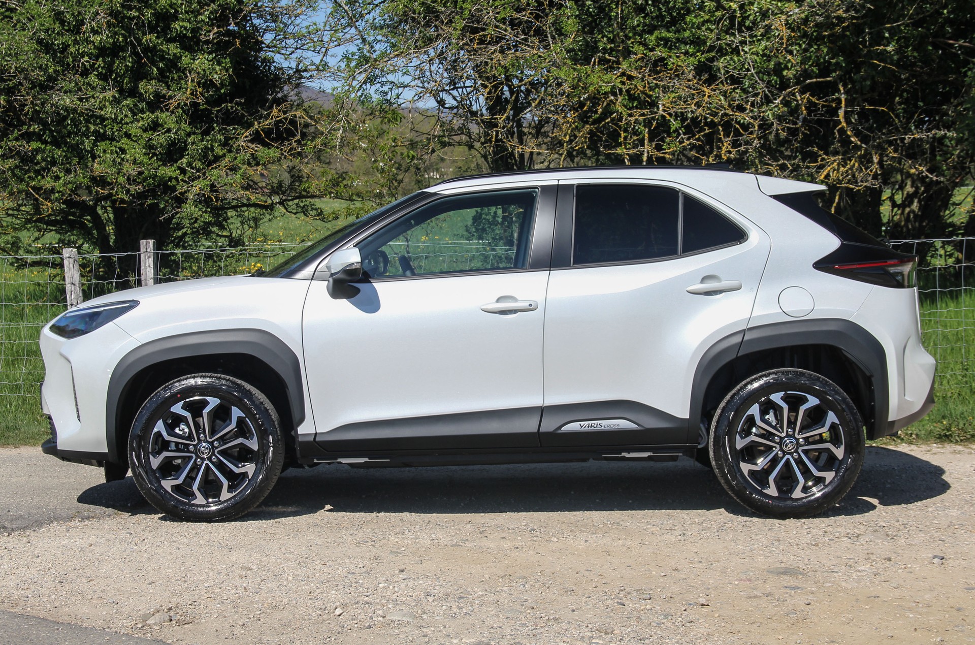 TOYOTA Yaris Cross 1.5 Trend e-CVT 130 ⭐⭐⭐⭐⭐-image-24