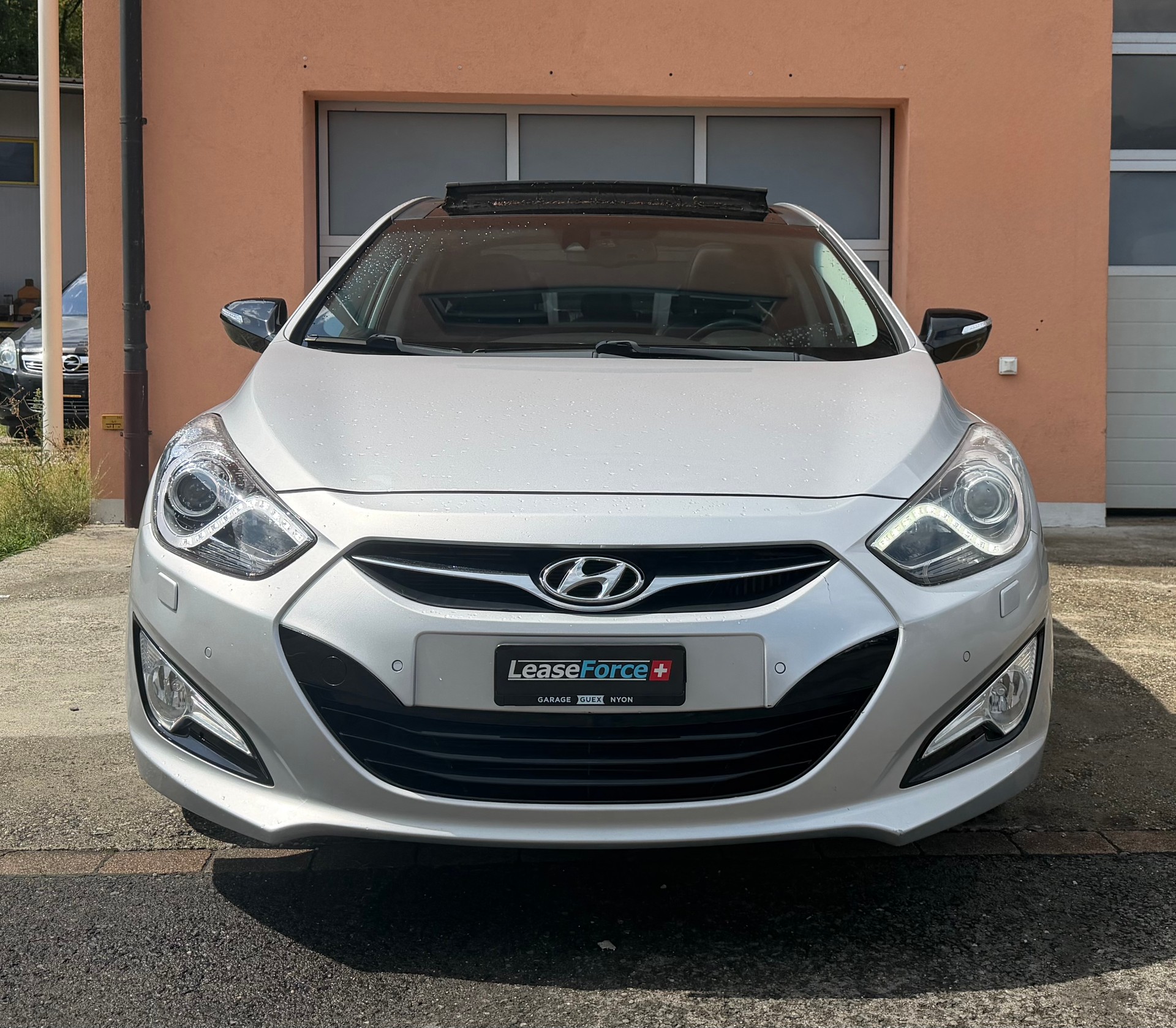 HYUNDAI i40 1.7 CRDI Style Automatic-showroom-element-2