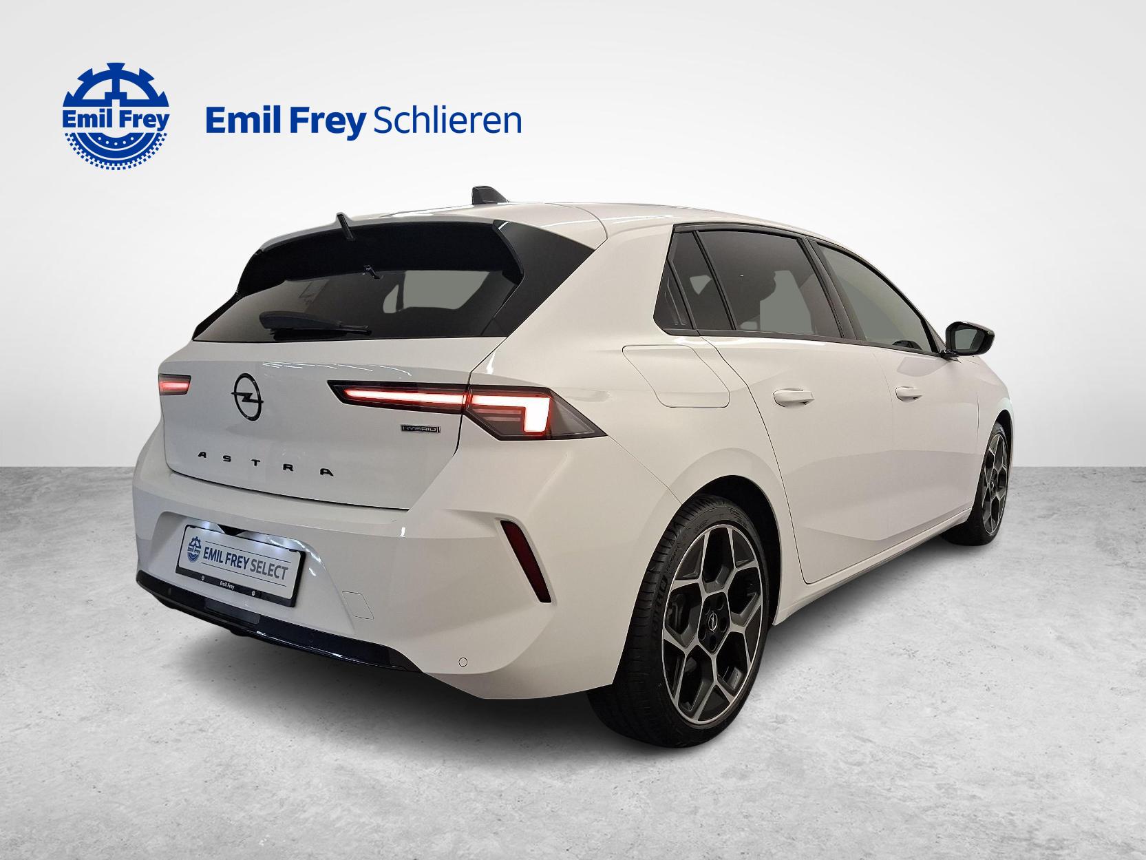 OPEL Astra 1.6 T PHEV 180 Swiss Premium-image-4