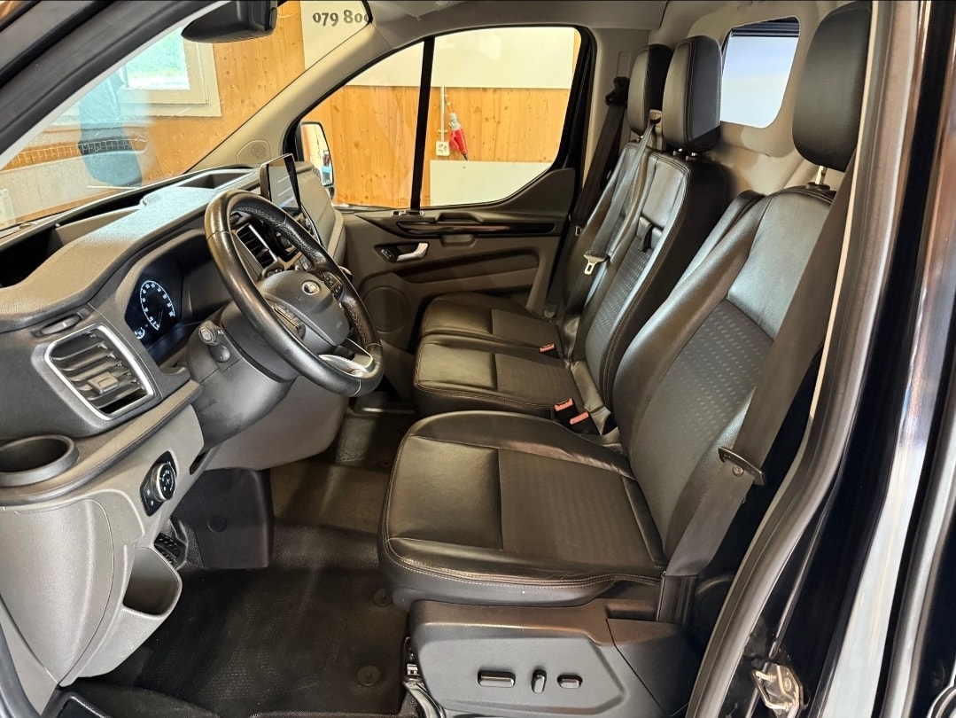 FORD Transit Custom Van 320 L2H1 Sport-image-6