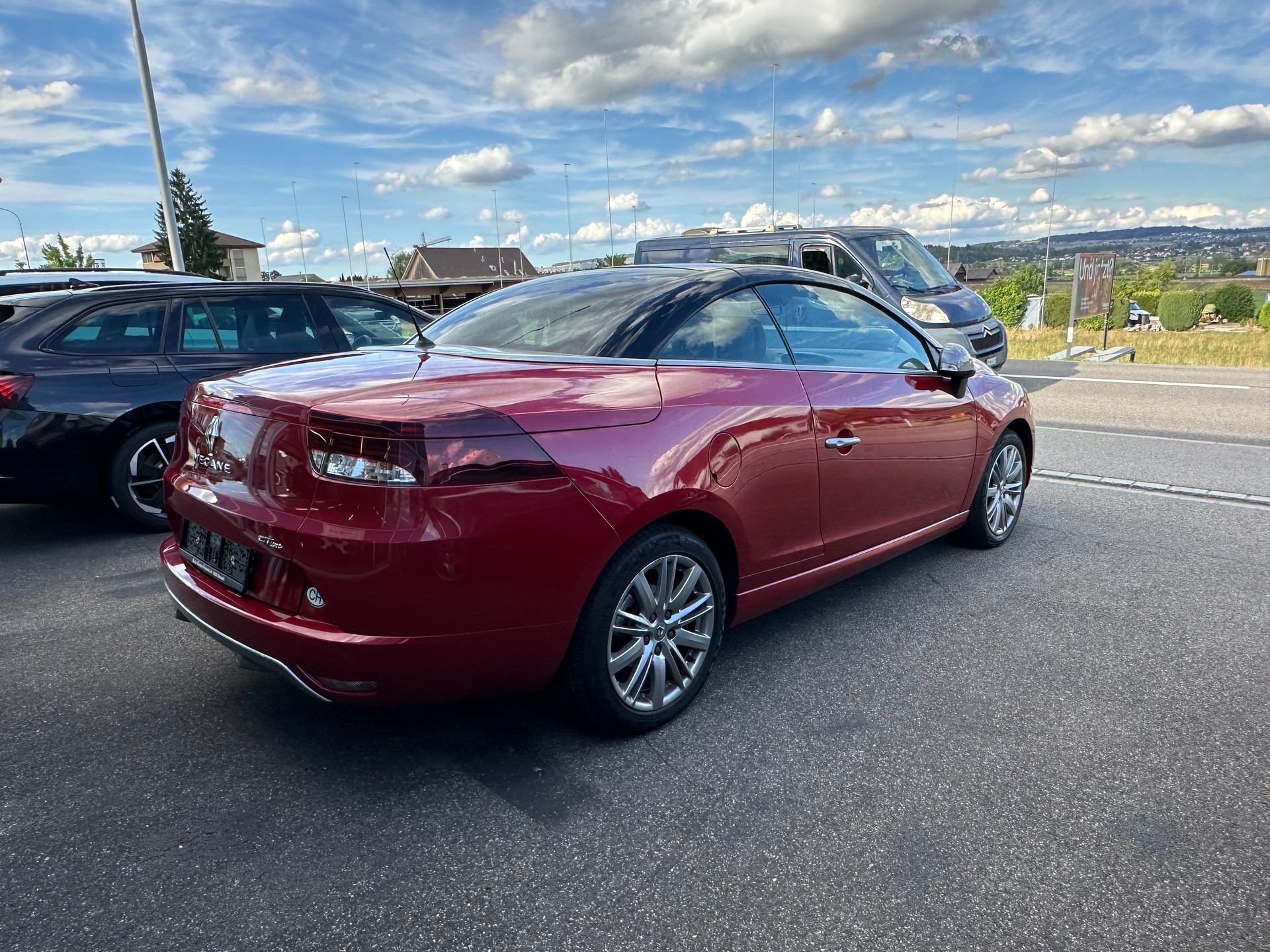 RENAULT Mégane CC 2.0 16V Dynamique CVT-image-4