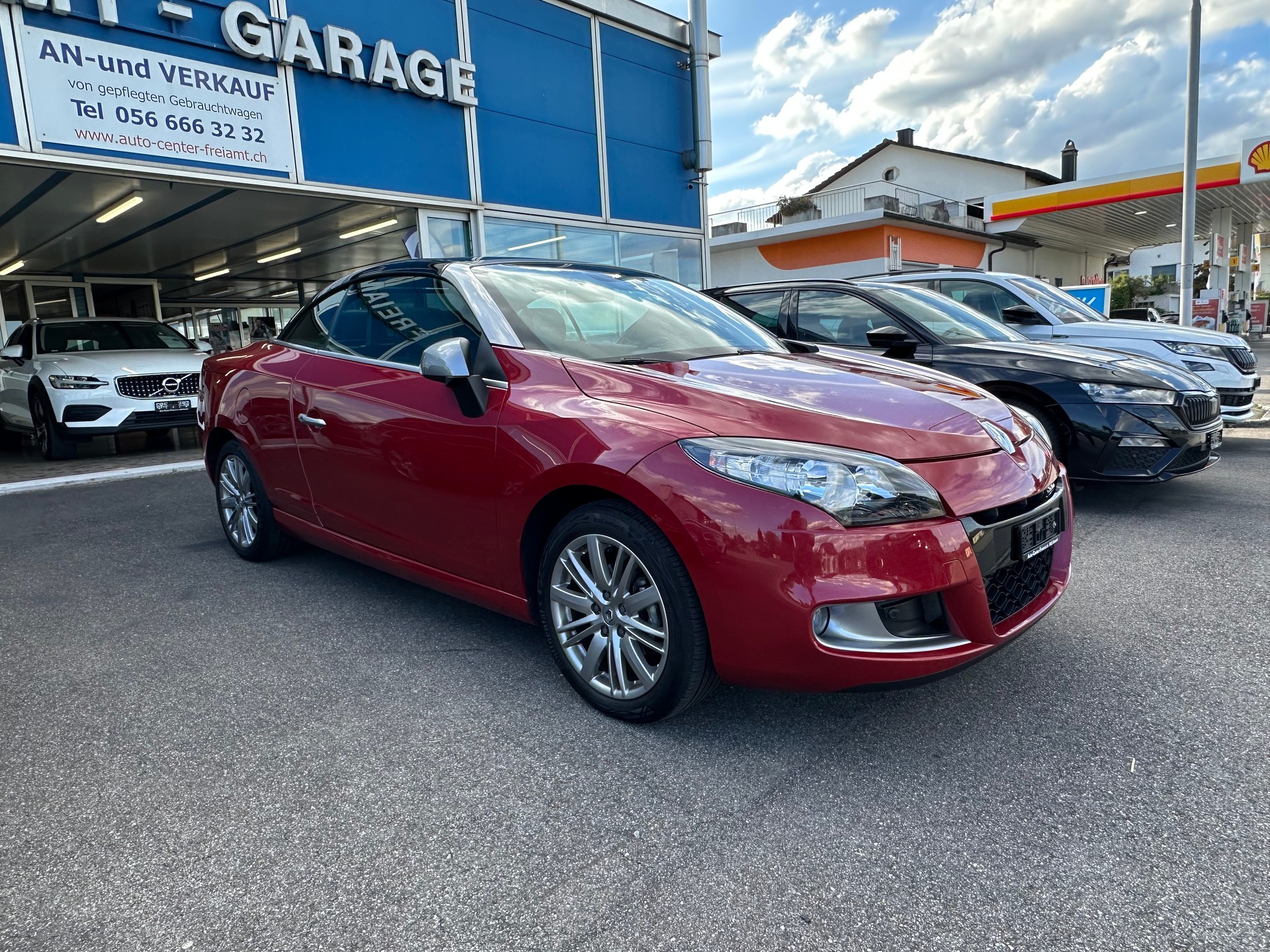 RENAULT Mégane CC 2.0 16V Dynamique CVT-image-5