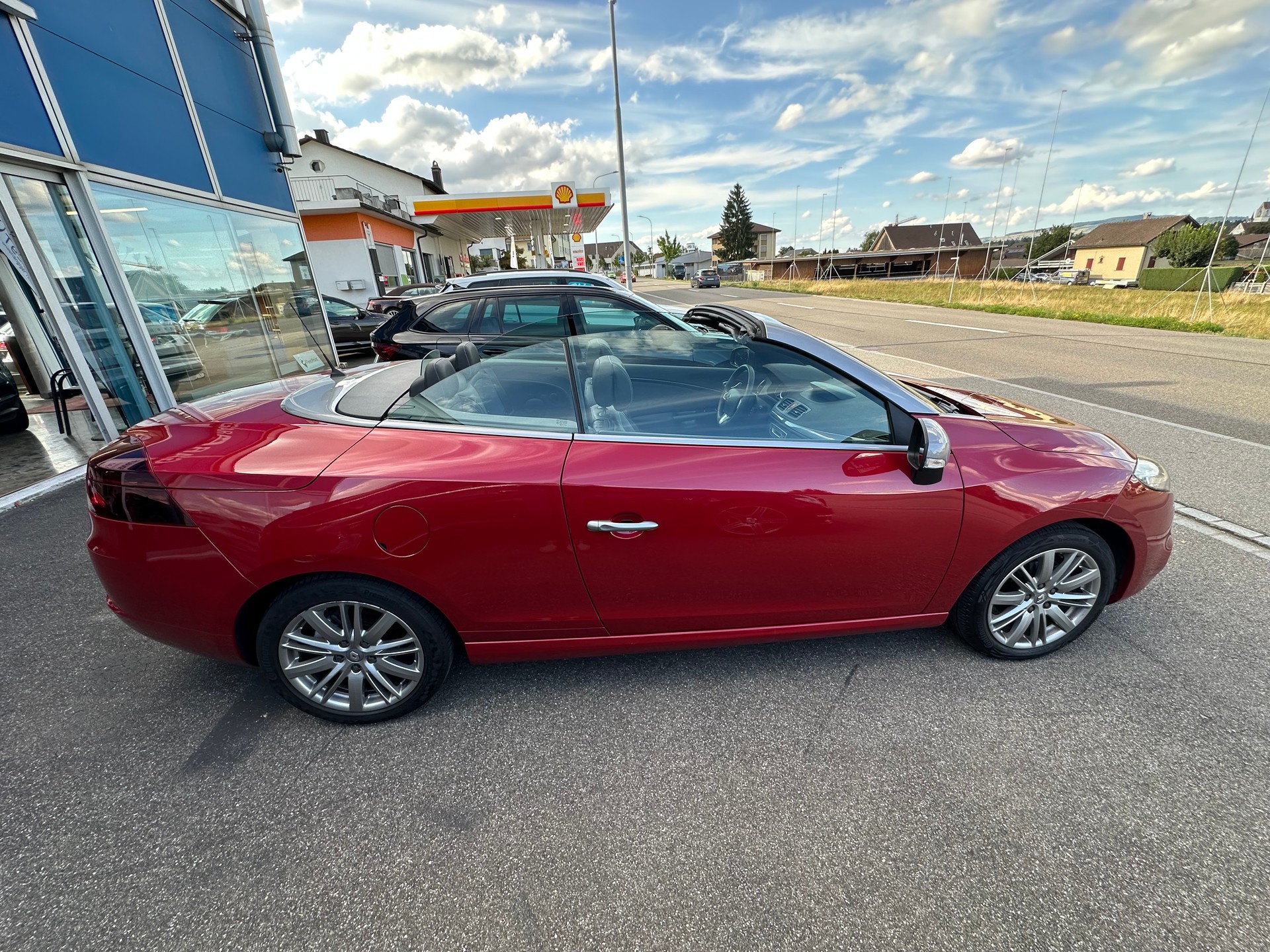 RENAULT Mégane CC 2.0 16V Dynamique CVT-image-7