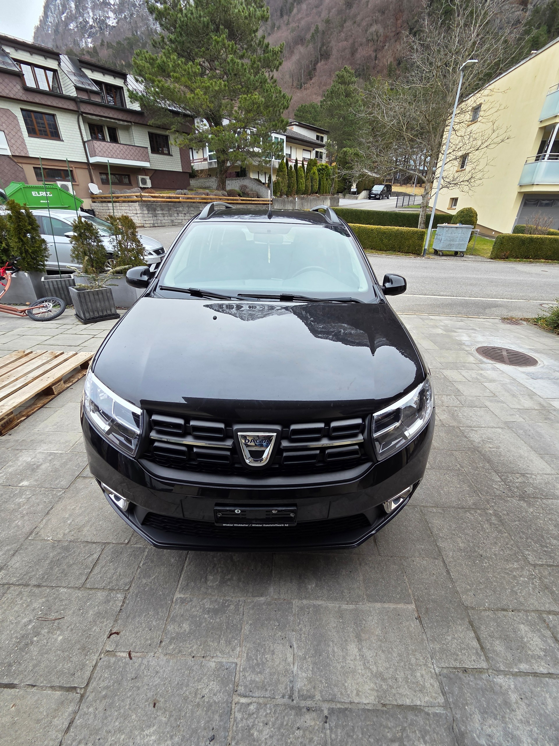 DACIA 1.5 dCi 90 Lauréate S/S-image-0