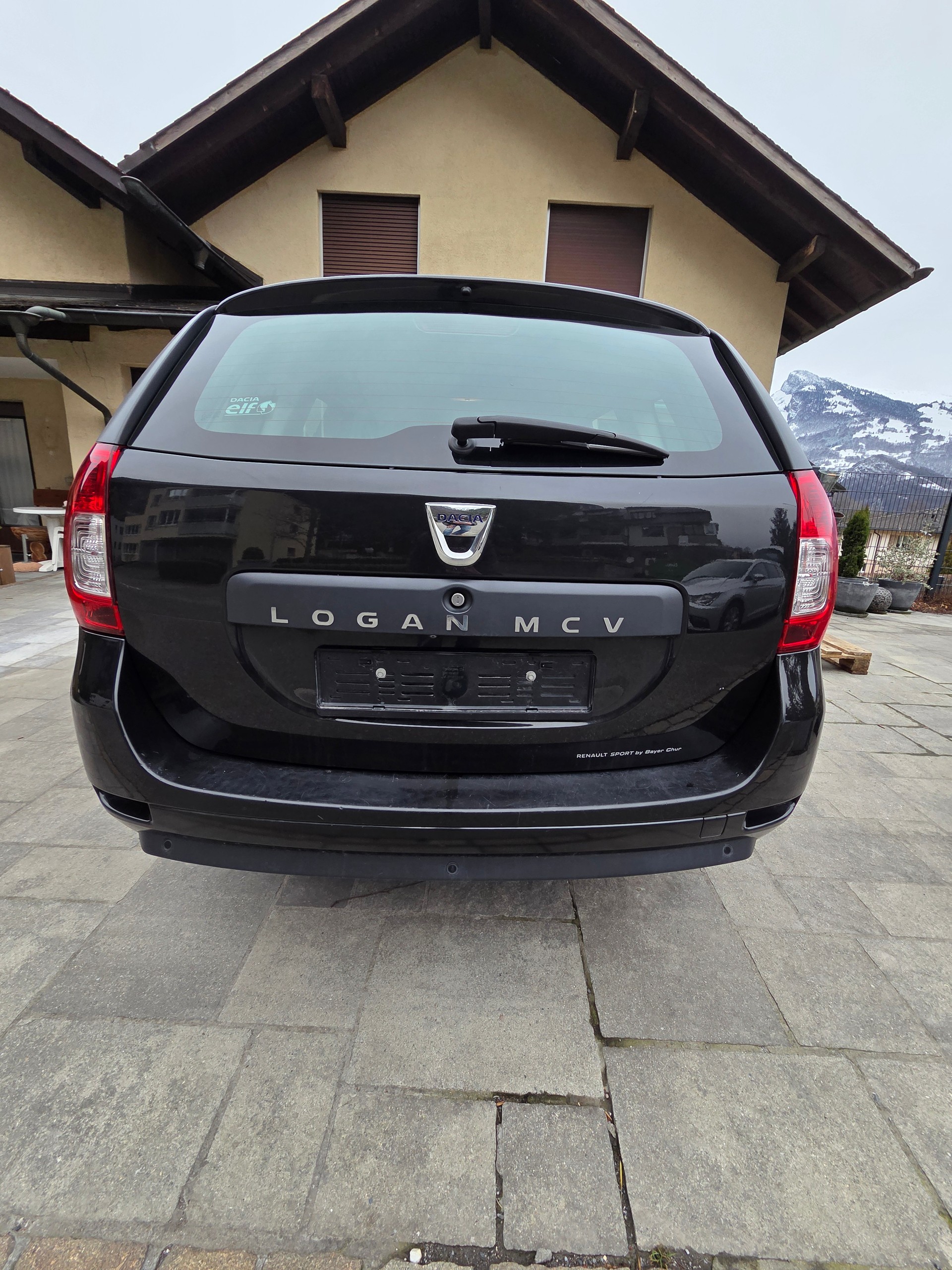 DACIA 1.5 dCi 90 Lauréate S/S-image-3