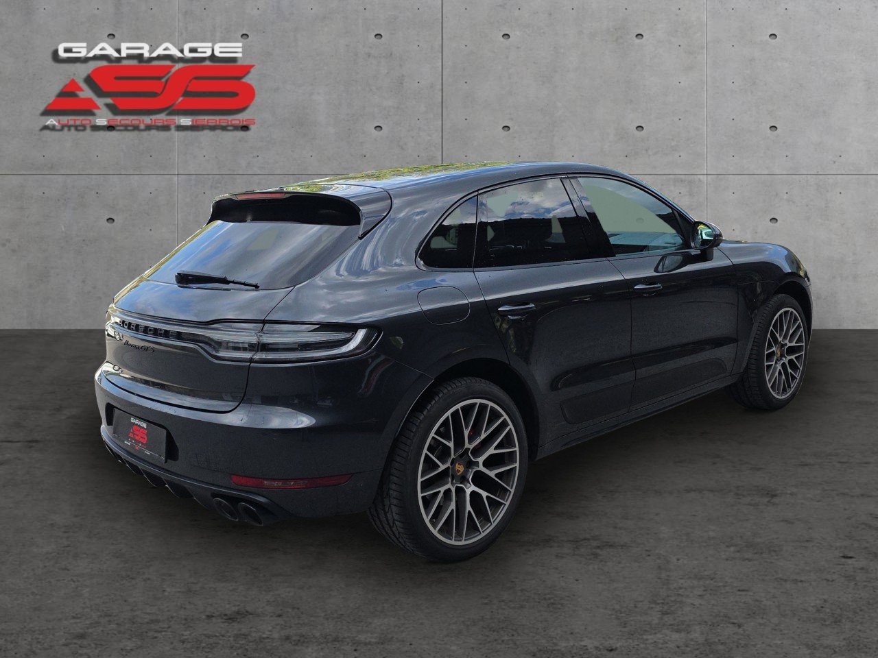 PORSCHE Macan GTS PDK-image-3