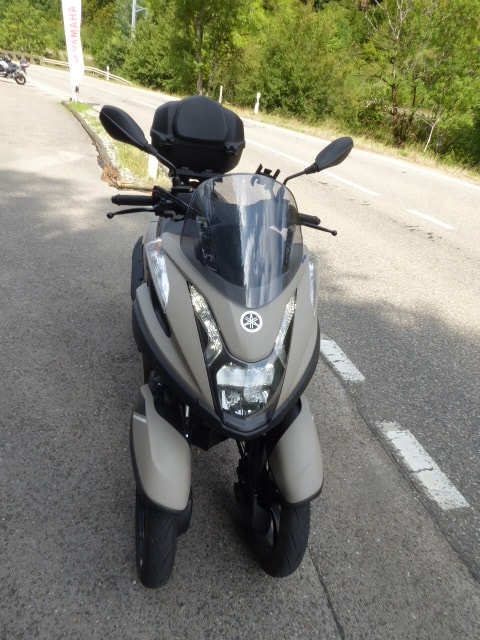 YAMAHA Tricity MW 125 ABS-showroom-element-1