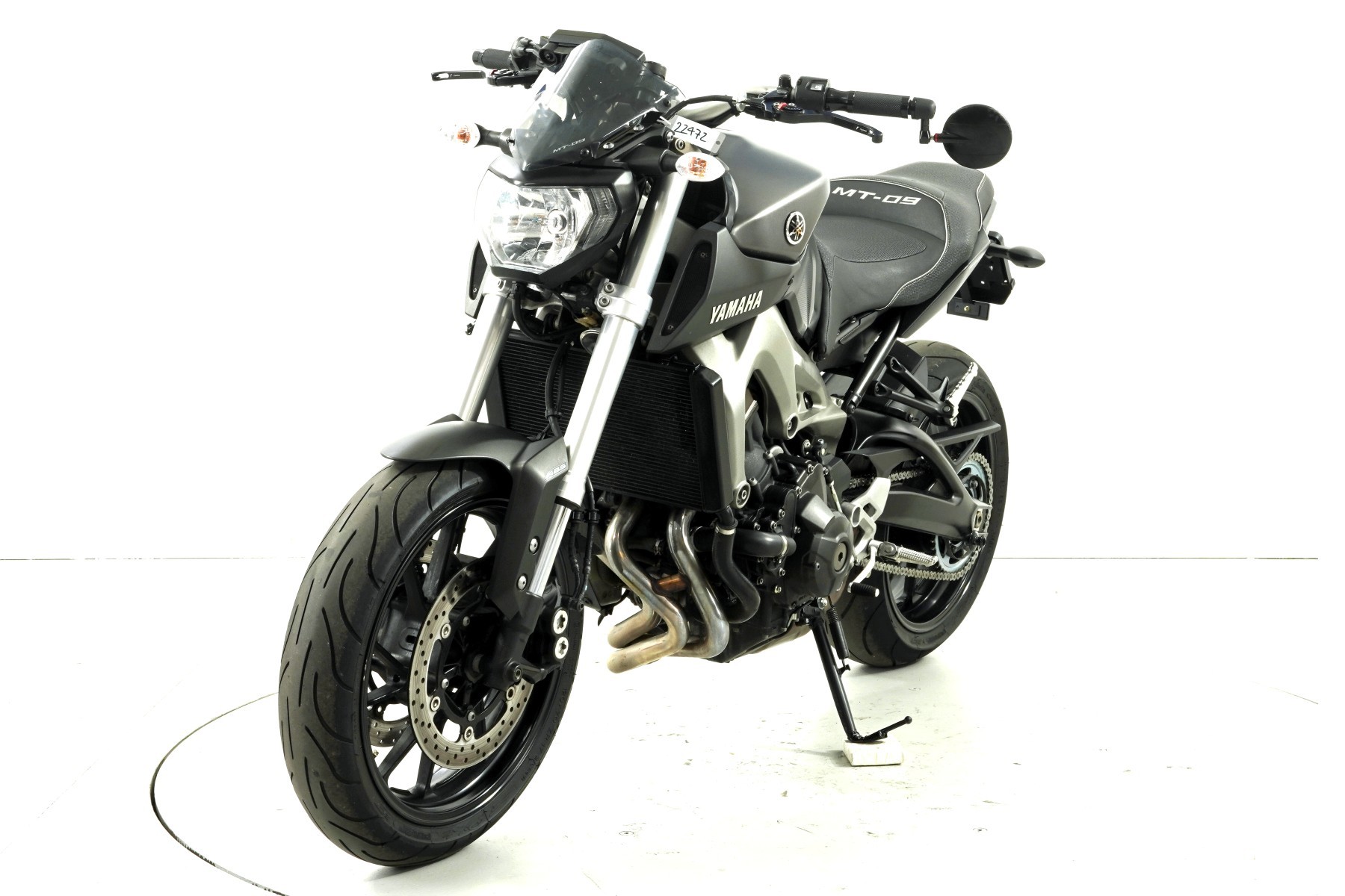 YAMAHA MT-09 ABS-showroom-element-2