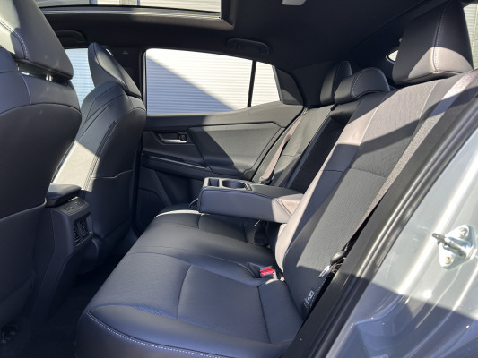 SUBARU Uncharte eV Luxury AWD-image-14