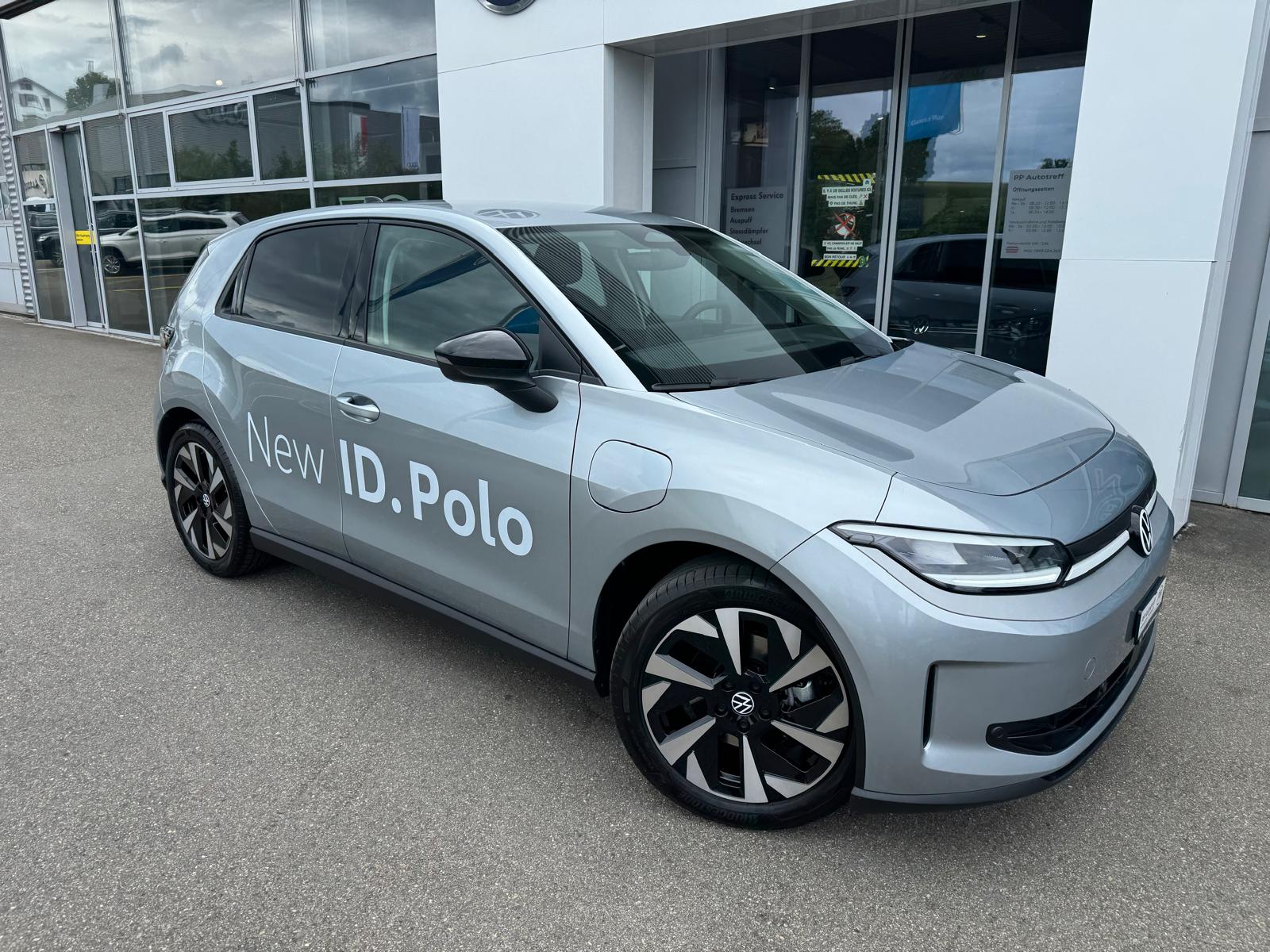 VW ID.Polo 52 kWh Life Edition One-image-1