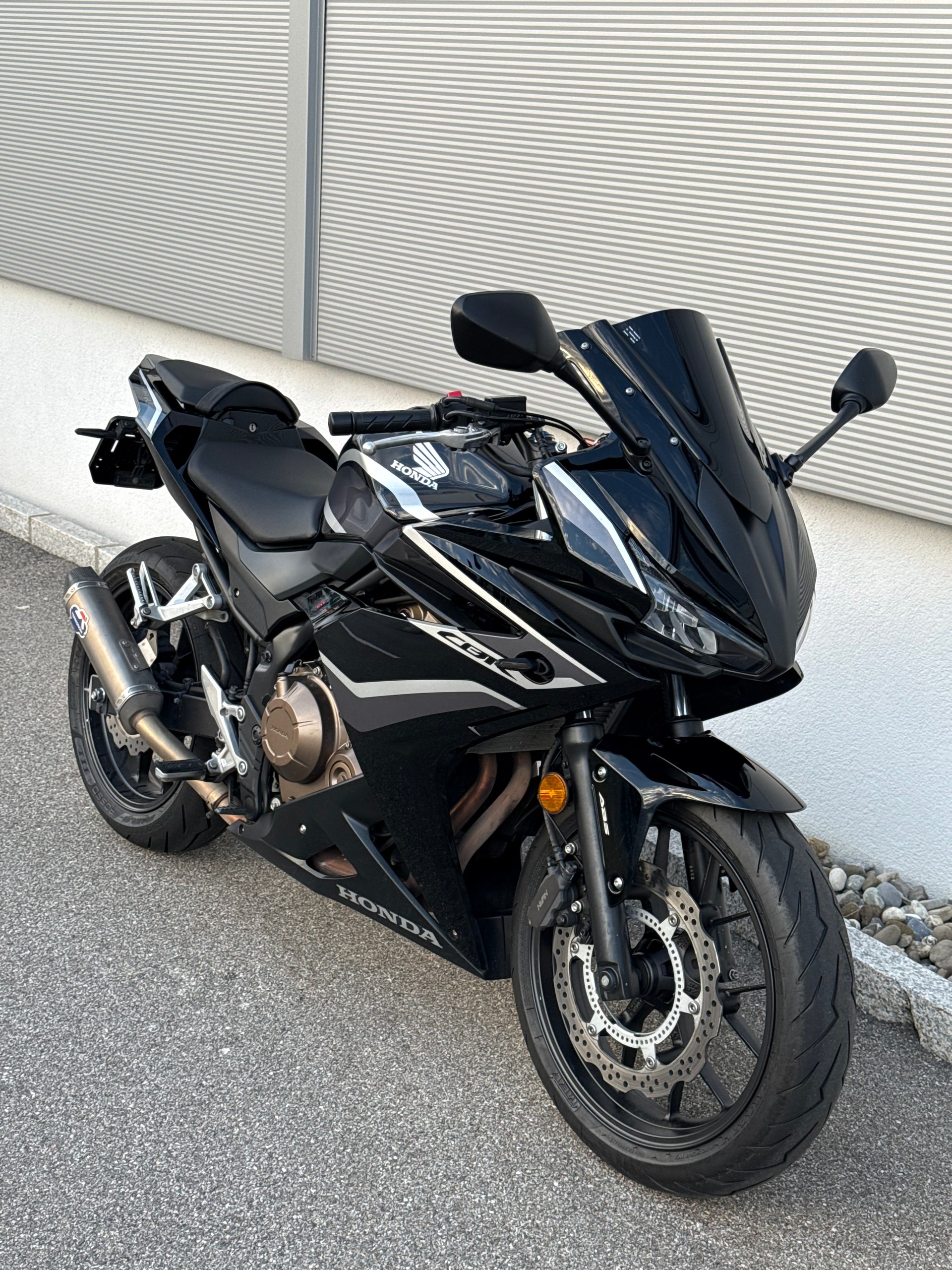 HONDA CBR 500 RA ABS (35kW)-showroom-element-1