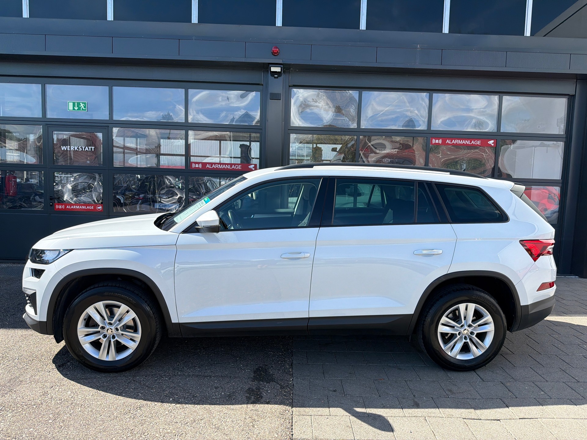 SKODA Kodiaq 2.0 TDI CR Ambition 4x4 DSG-showroom-element-2