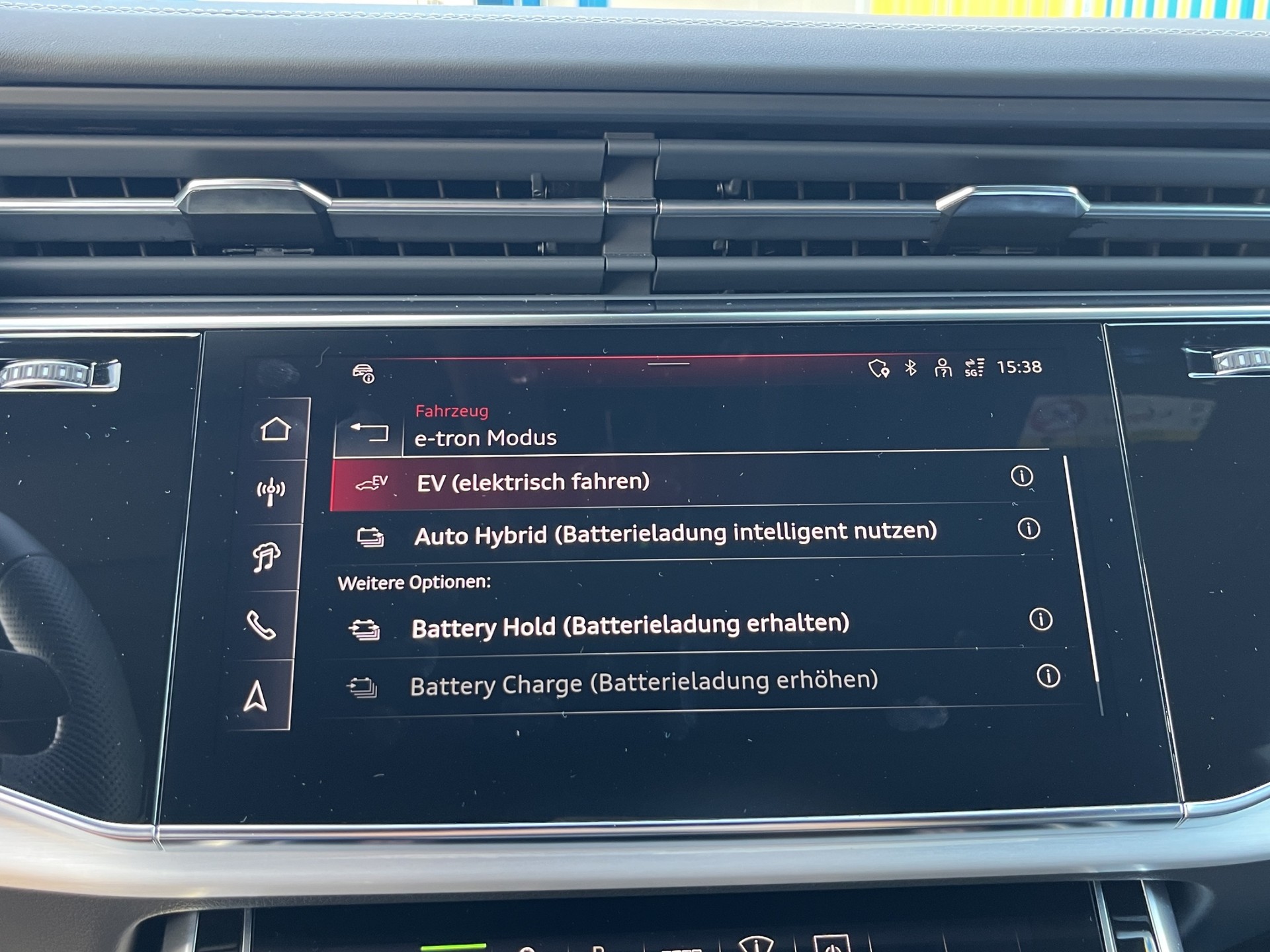 AUDI Q8 SUV TFSI e quattro 290 kW tiptronic *Standklima/Heizung, Allradlenkung Panodach, B&O, Nachtsicht, 5J.Garantie*-image-29